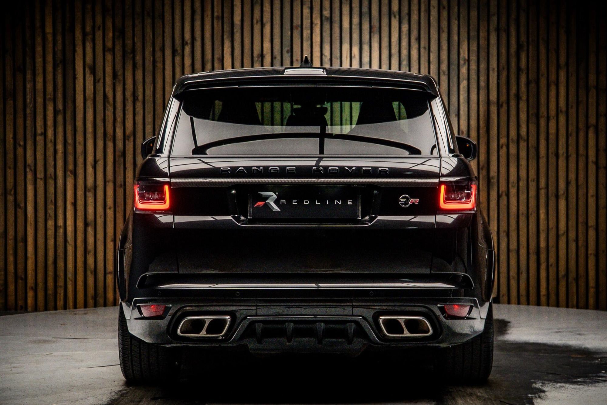 LAND ROVER RANGE ROVER SPORT ESTATE 5.0 P575 S/C SVR 5dr Auto for sale UK - Slide 6