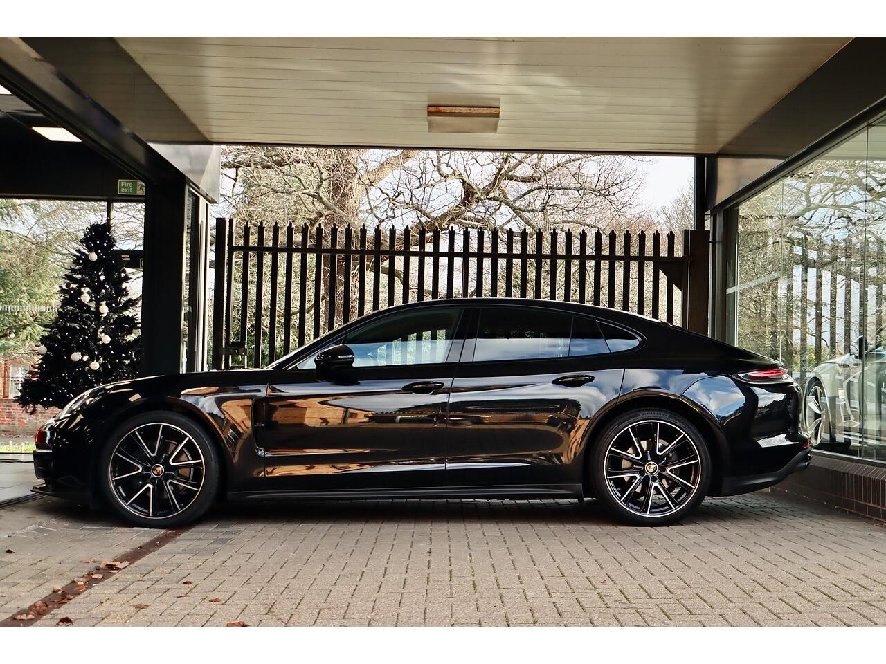 PORSCHE PANAMERA HATCHBACK 2.9 V6 5dr PDK for sale UK - Slide 7