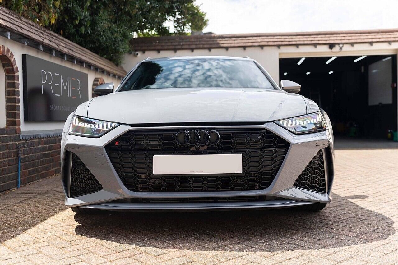 AUDI RS6 RS 6 AVANT RS 6 TFSI Quattro Performance 5dr Tiptronic for sale UK - Slide 2