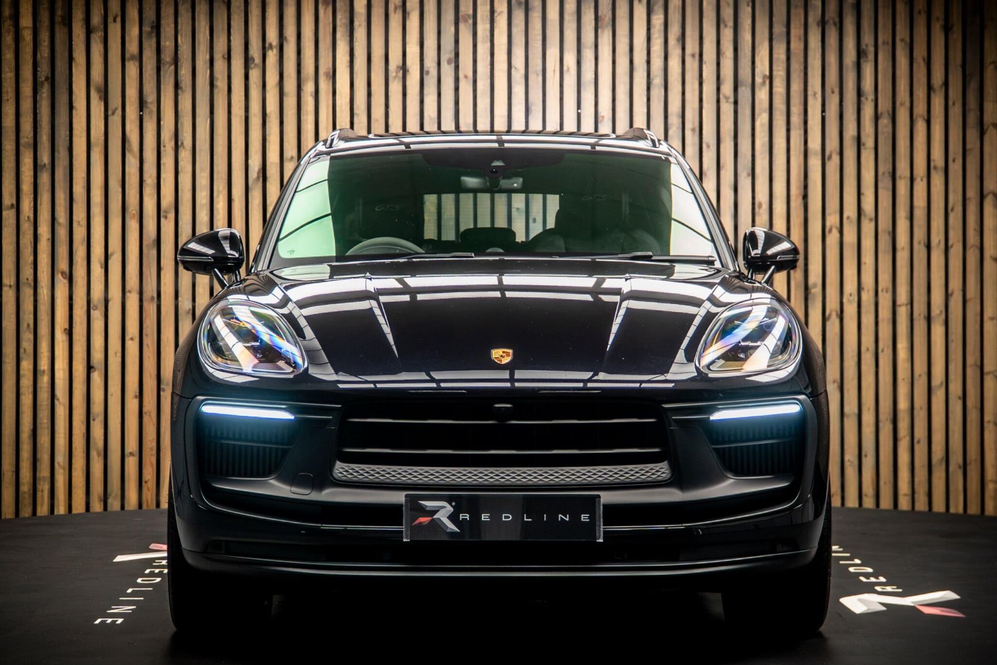 PORSCHE MACAN ESTATE GTS 5dr PDK for sale UK - Slide 5