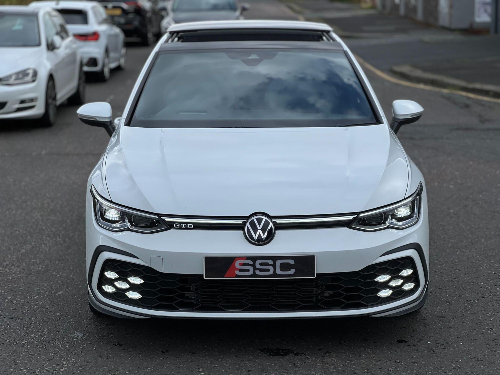 VOLKSWAGEN GOLF DIESEL HATCHBACK 2.0 TDI 200 GTD 5dr DSG for sale UK - Slide 6