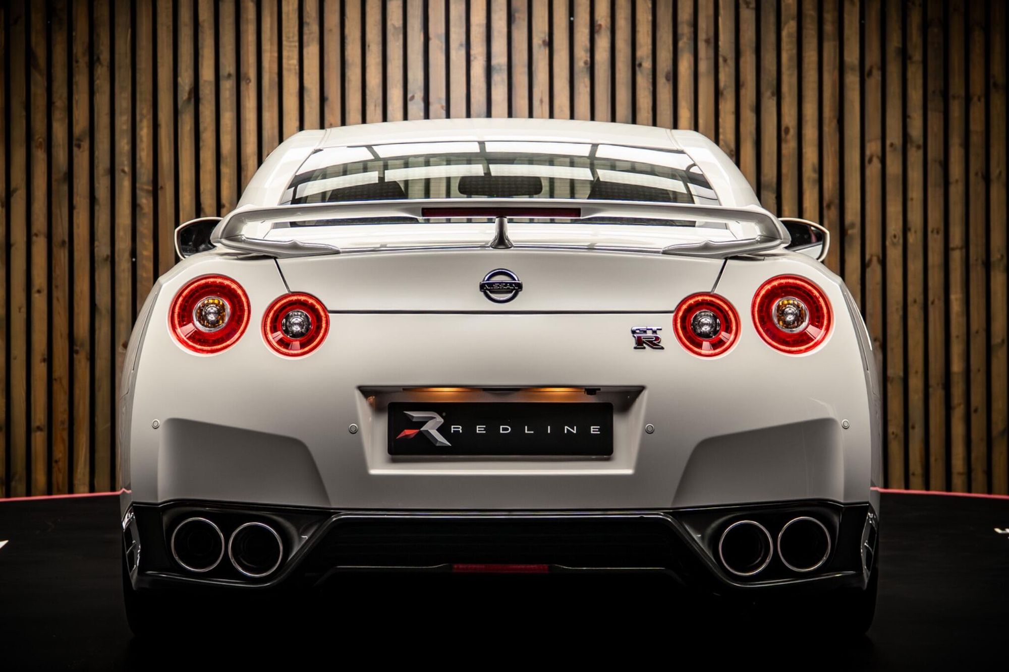 NISSAN GT-R COUPE 3.8 Recaro 2dr Auto for sale UK - Slide 6