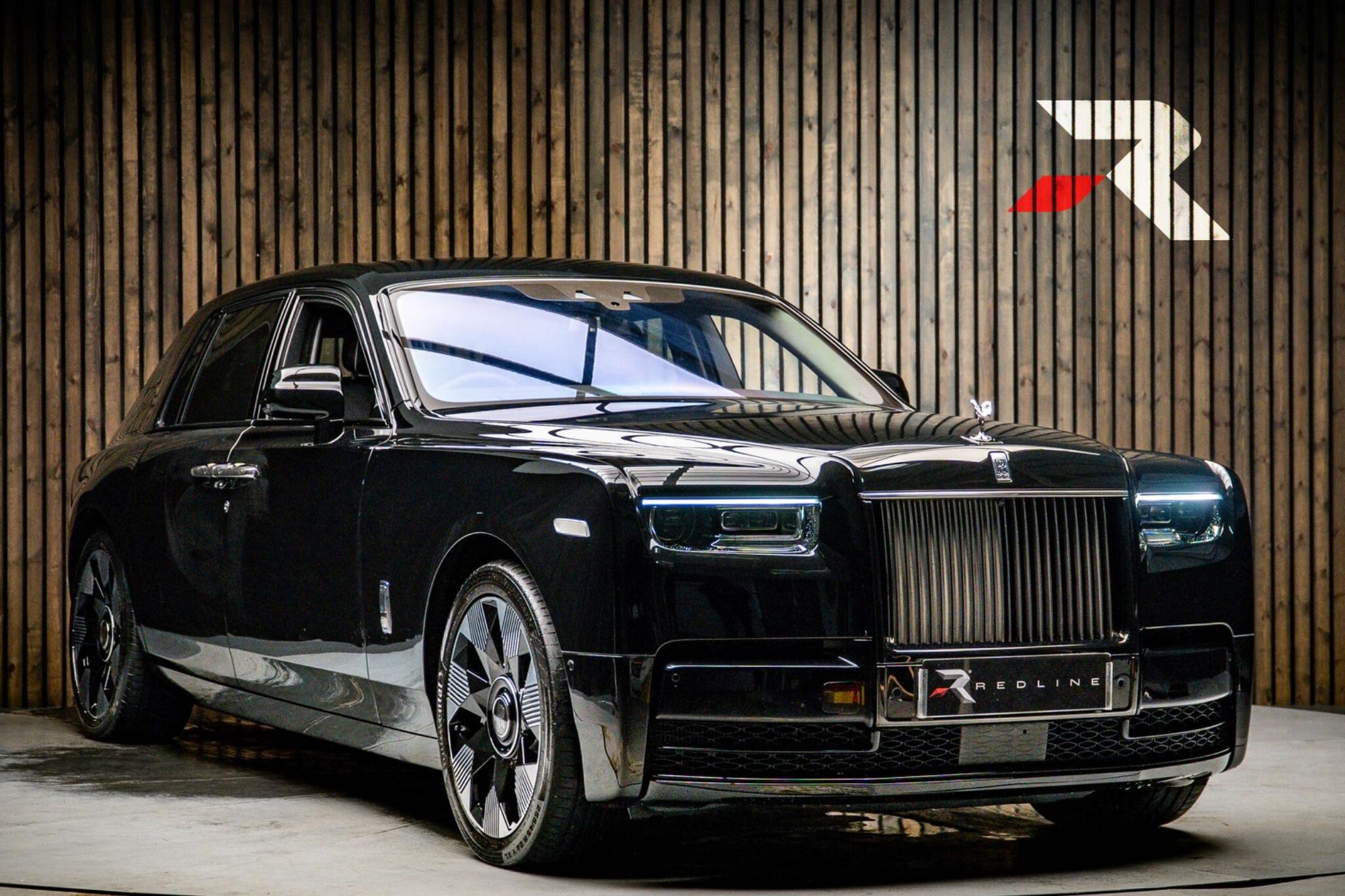 ROLLS-ROYCE PHANTOM SALOON 4dr Auto for sale UK