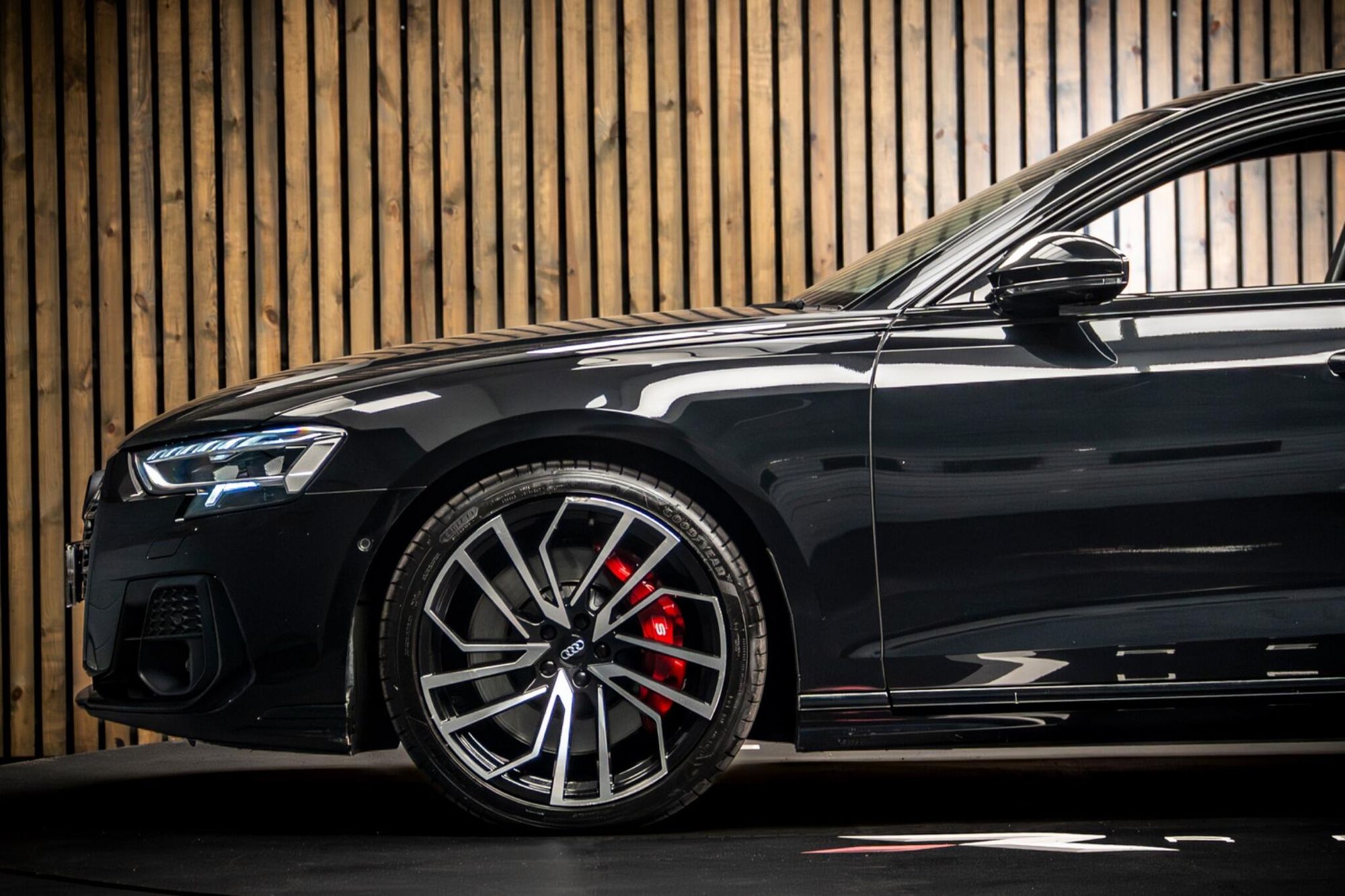 AUDI A8 SALOON S8 Quattro Black Edition 4dr Tiptronic for sale UK - Slide 9
