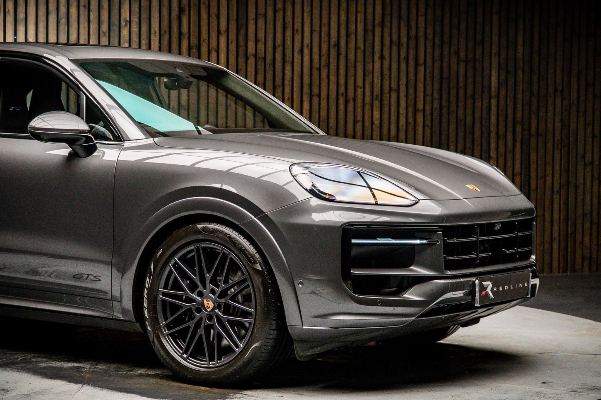 PORSCHE CAYENNE ESTATE GTS 5dr Tiptronic S for sale UK - Slide 10
