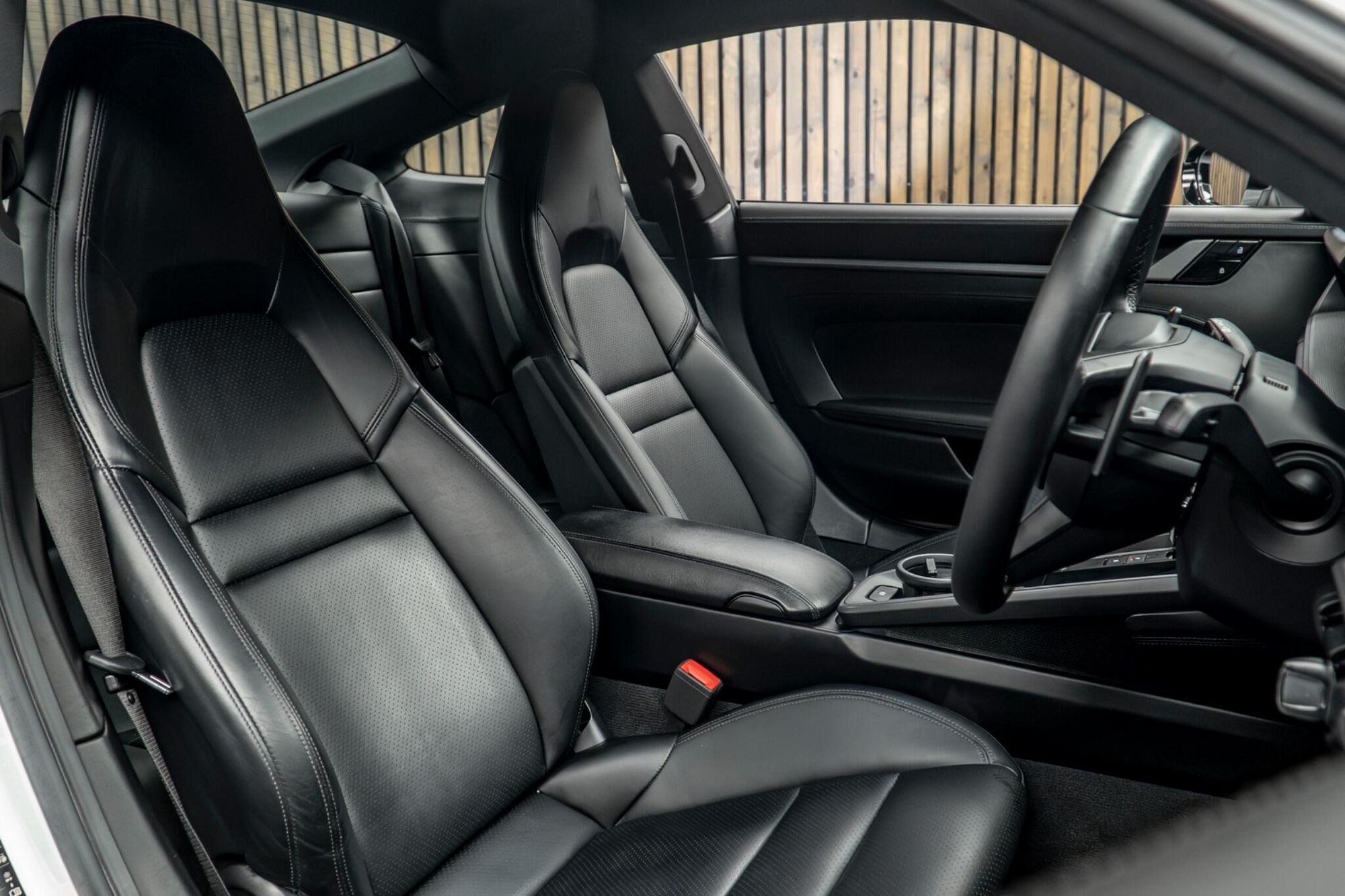 PORSCHE 911 [992] CARRERA COUPE S 2dr PDK for sale UK - Slide 2