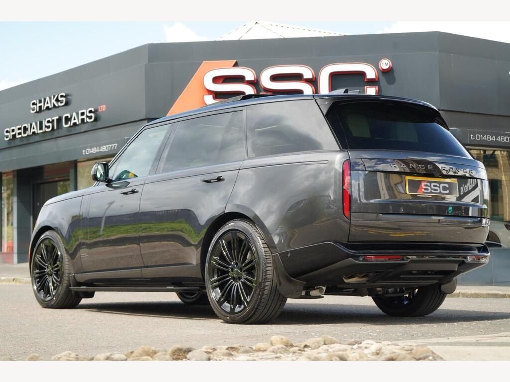 LAND ROVER RANGE ROVER DIESEL ESTATE 3.0 D350 Autobiography LWB 4dr Auto [7 Seat] for sale UK - Slide 2