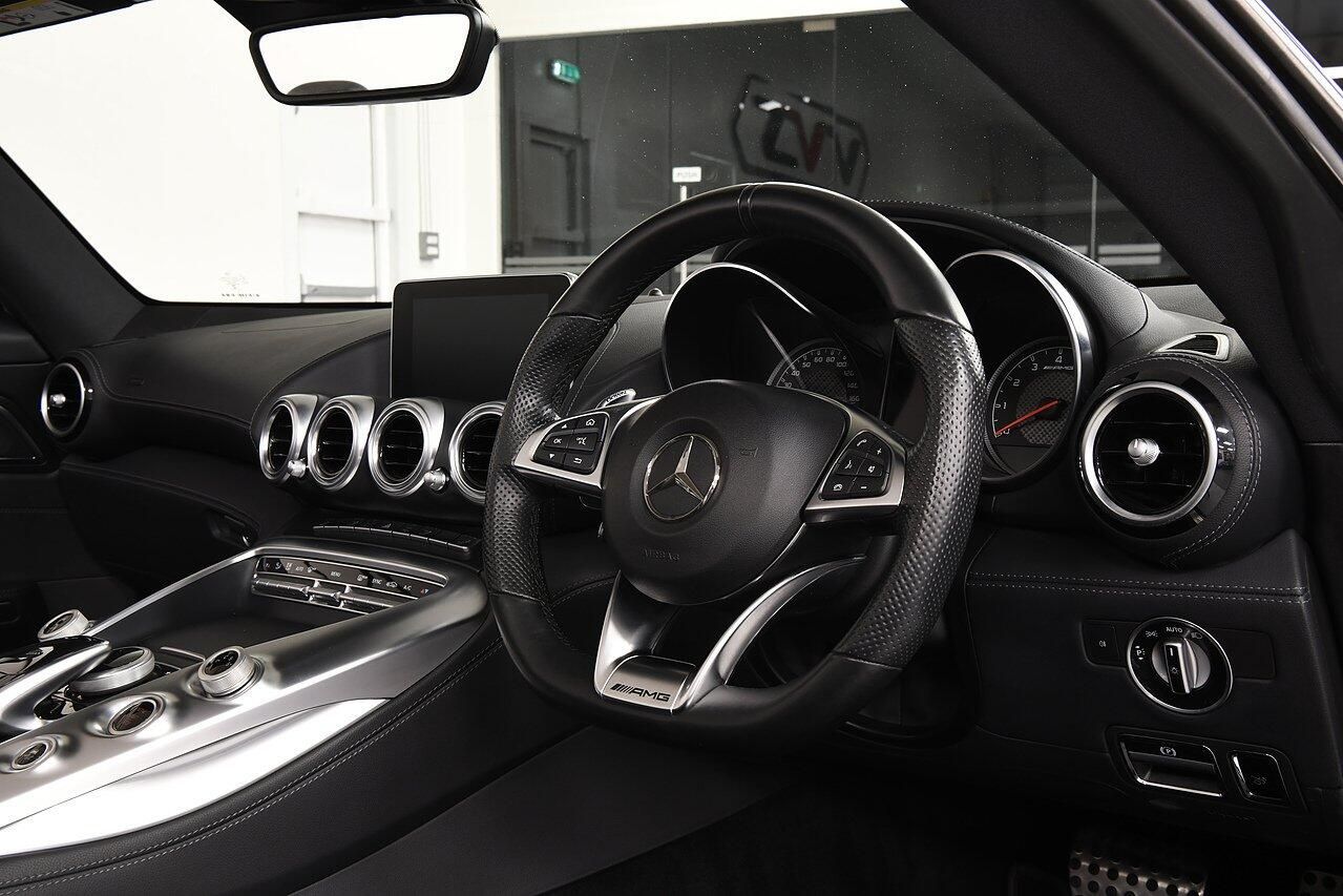 MERCEDES-BENZ AMG GT ROADSTER GT Premium 2dr Auto for sale UK - Slide 5