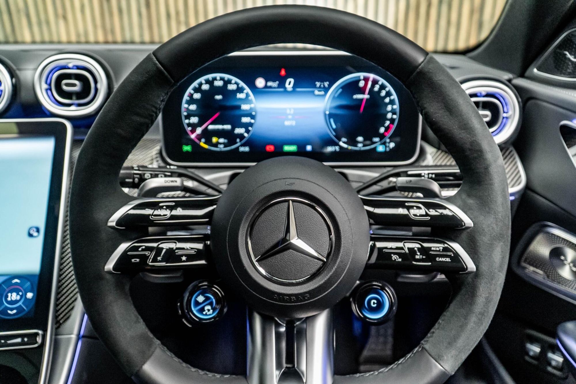 MERCEDES-BENZ C CLASS AMG ESTATE C63 S e 4Matic+ Night Ed Premium + 5dr MCT for sale UK - Slide 2