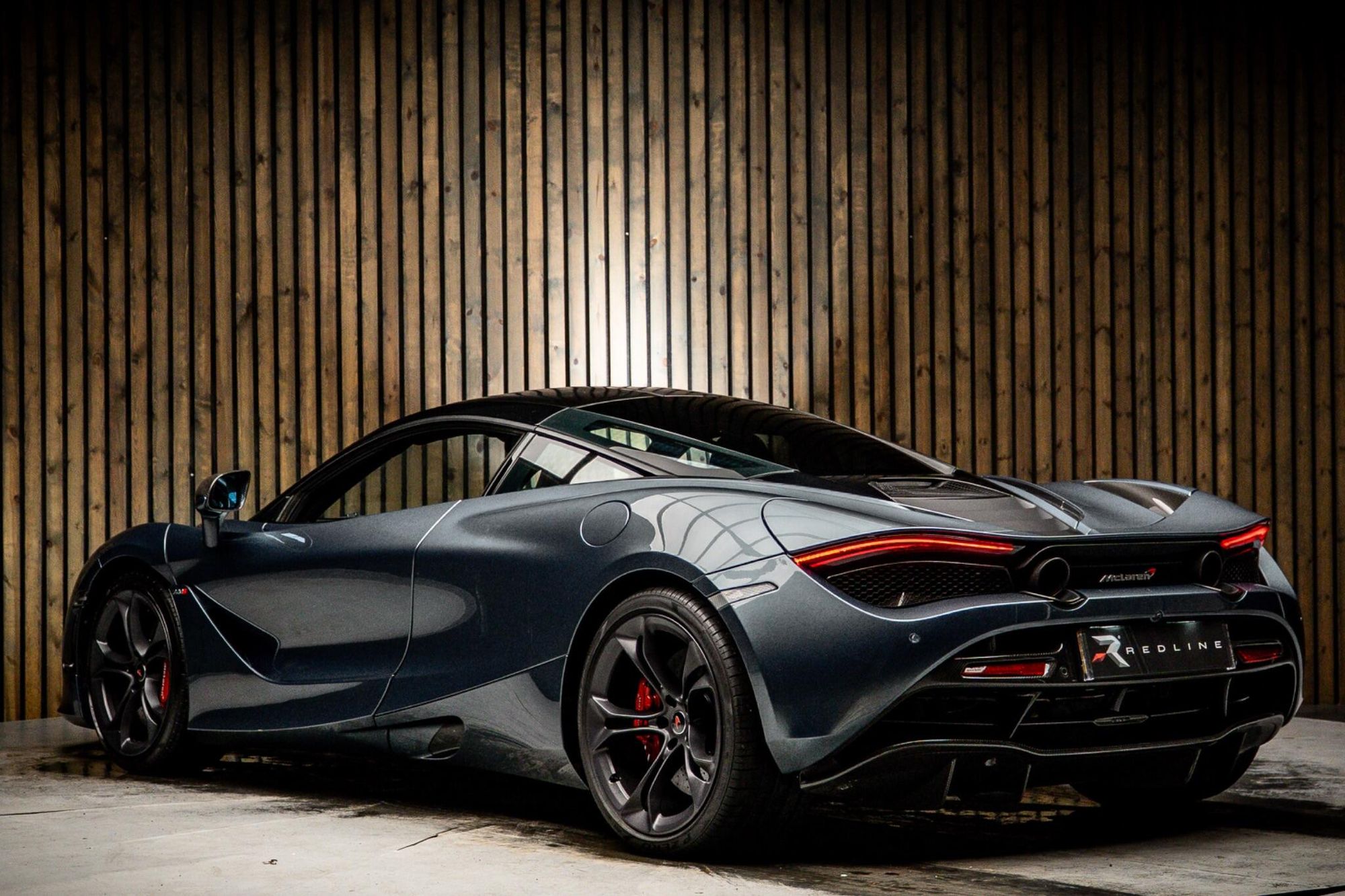 MCLAREN 720 S COUPE V8 Performance 2dr SSG Auto for sale UK - Slide 3