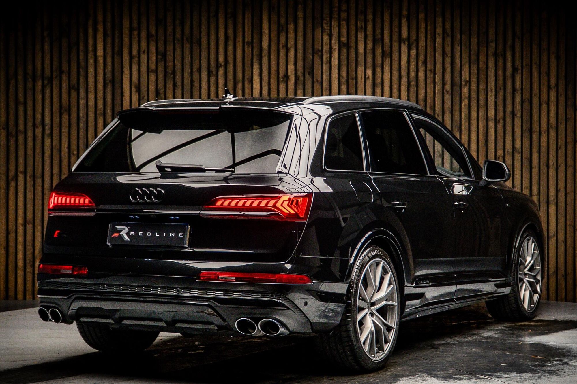 AUDI Q7 ESTATE SQ7 TFSI Quattro Vorsprung 5dr Tiptronic for sale UK - Slide 4