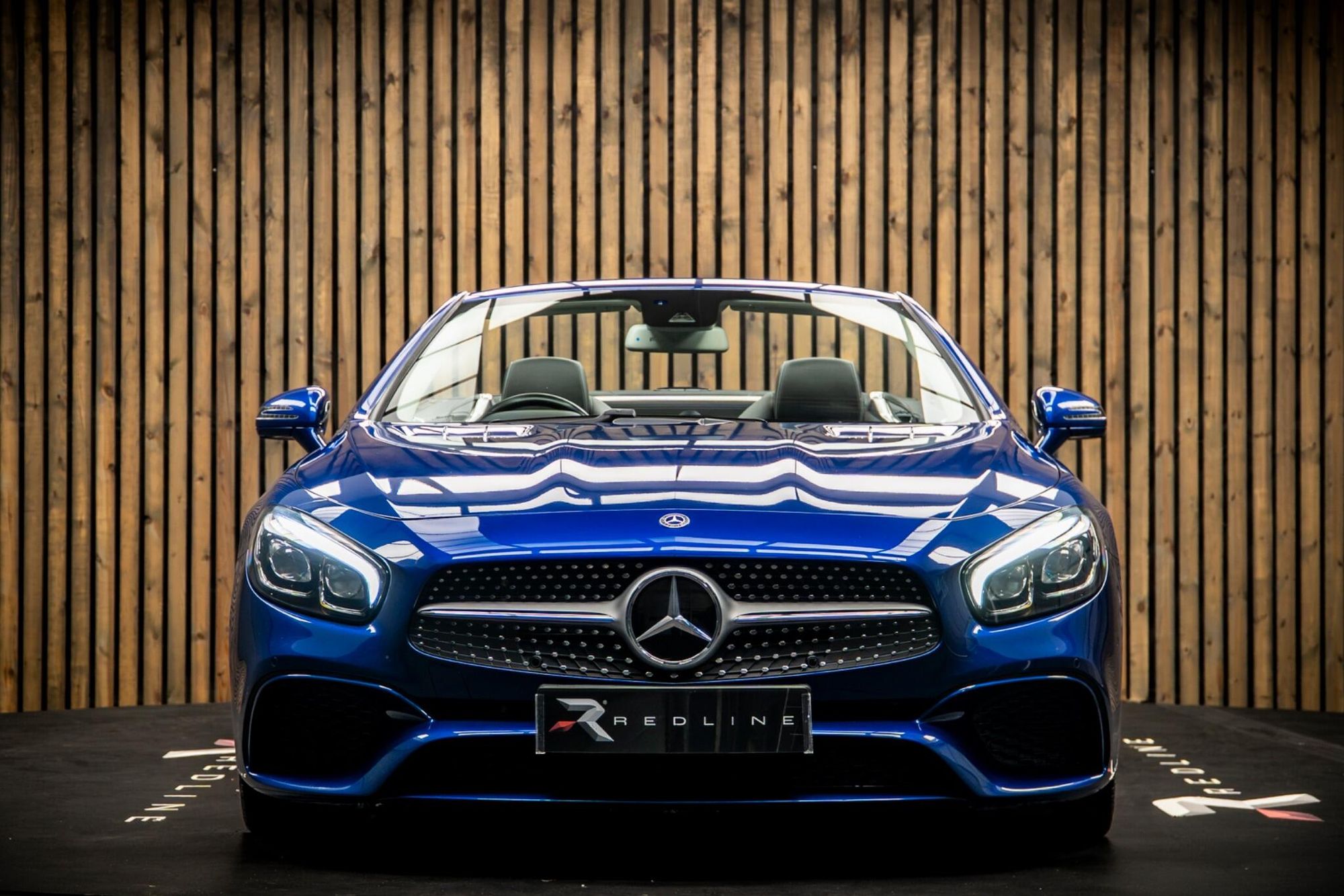 MERCEDES-BENZ SL CLASS CONVERTIBLE SL 500 AMG Line Premium 2dr 9G-Tronic for sale UK - Slide 5