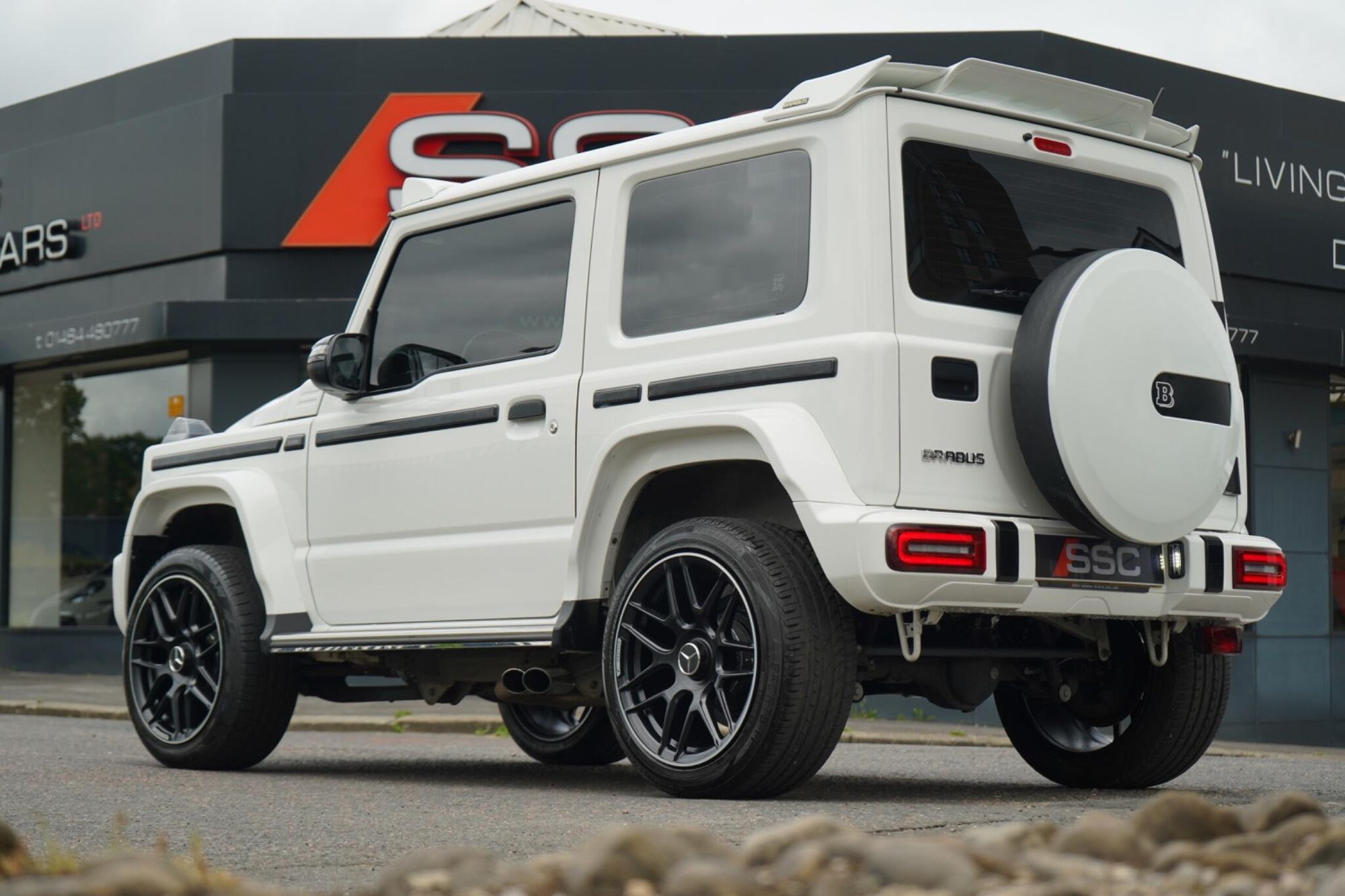 SUZUKI JIMNY ESTATE 1.5 SZ5 ALLGRIP Auto 3dr for sale UK - Slide 2