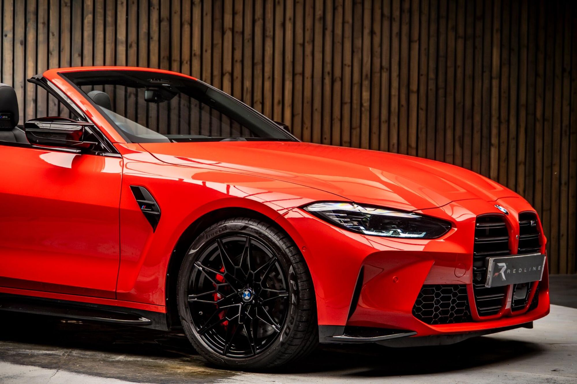 BMW M4 CONVERTIBLE M4 xDrive Competition M 2dr Step Auto for sale UK - Slide 10