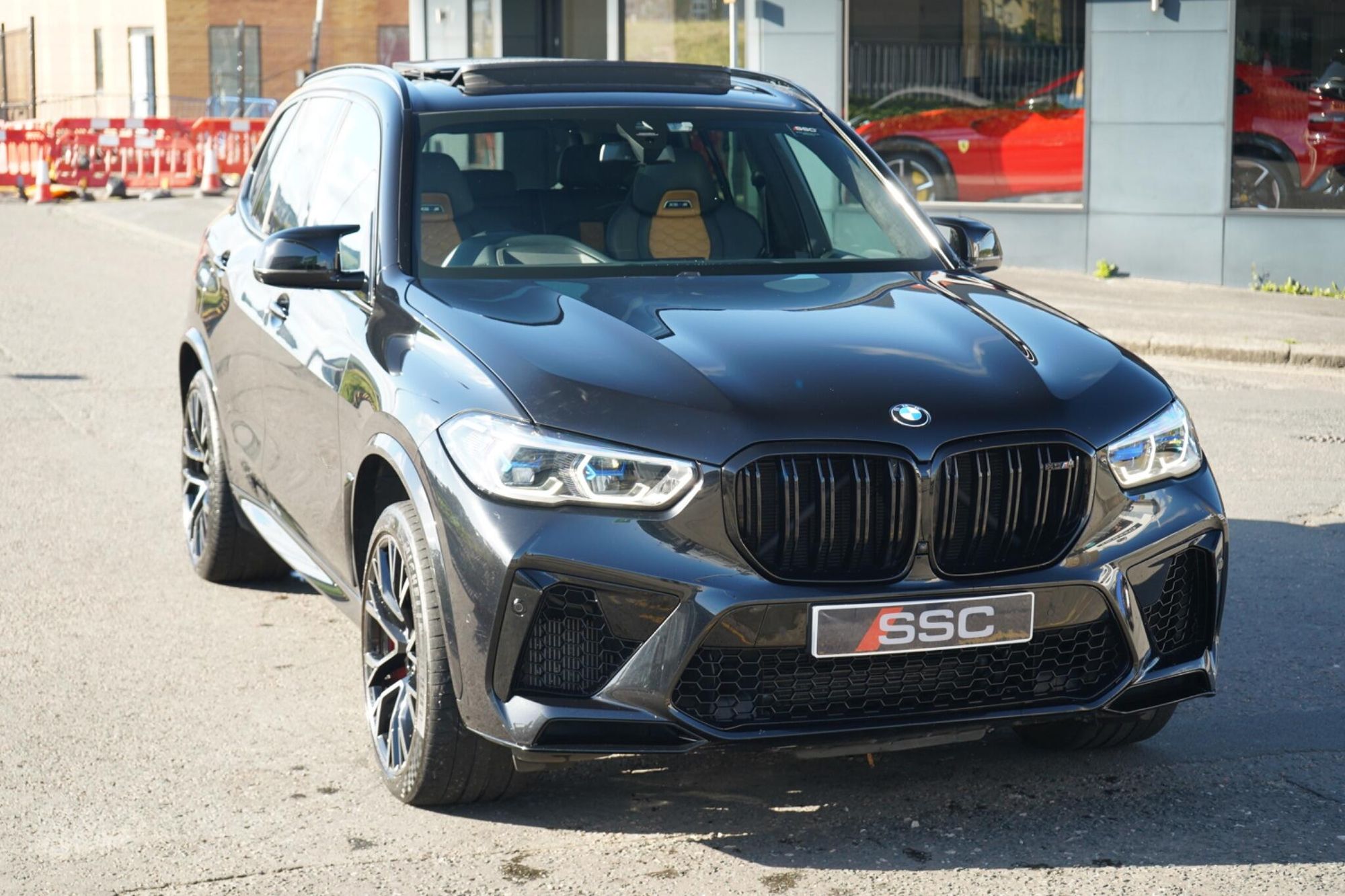 BMW X5 M ESTATE xDrive X5 M Competition 5dr Step Auto for sale UK - Slide 5