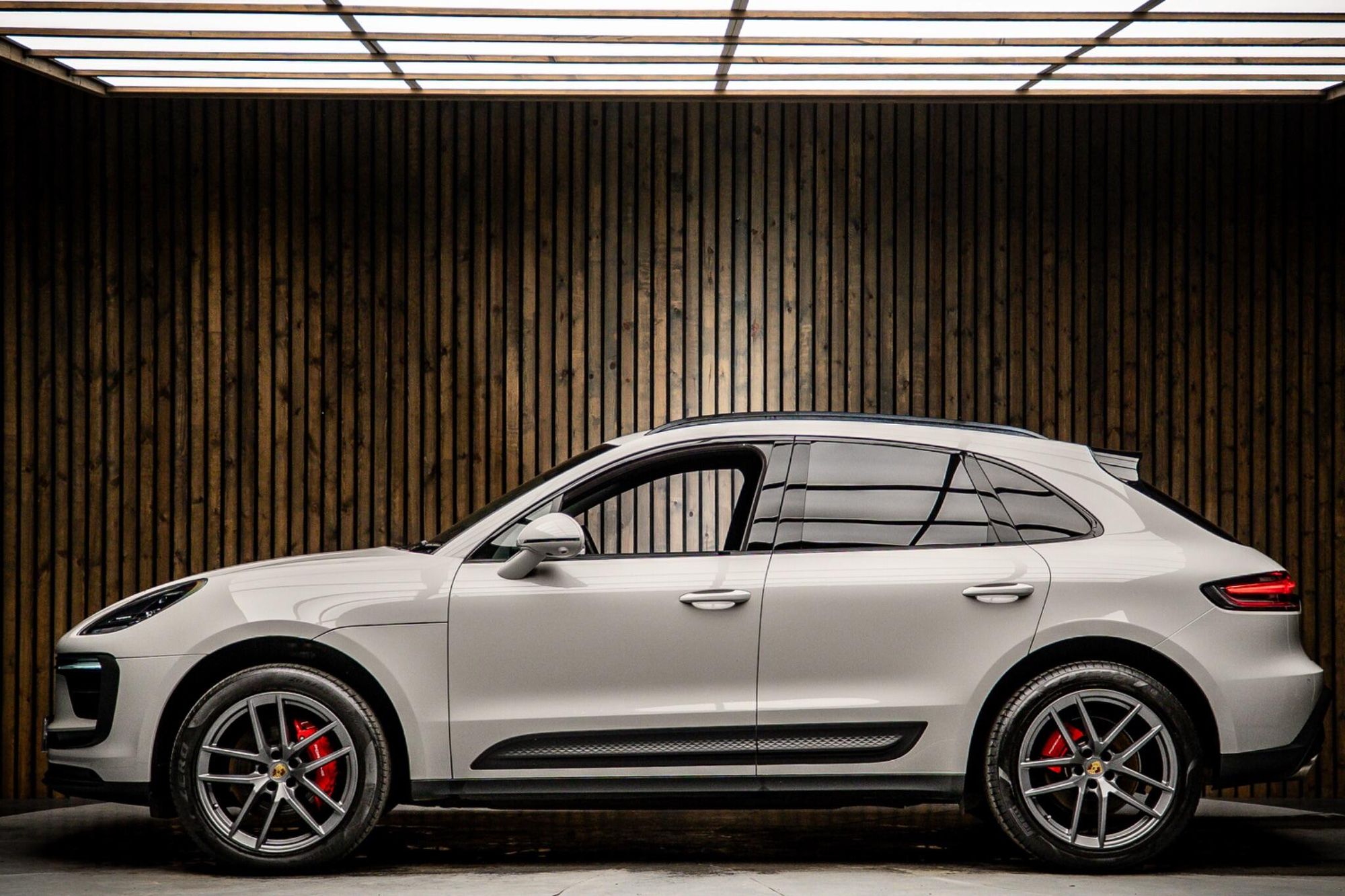 PORSCHE MACAN ESTATE S 5dr PDK for sale UK - Slide 7