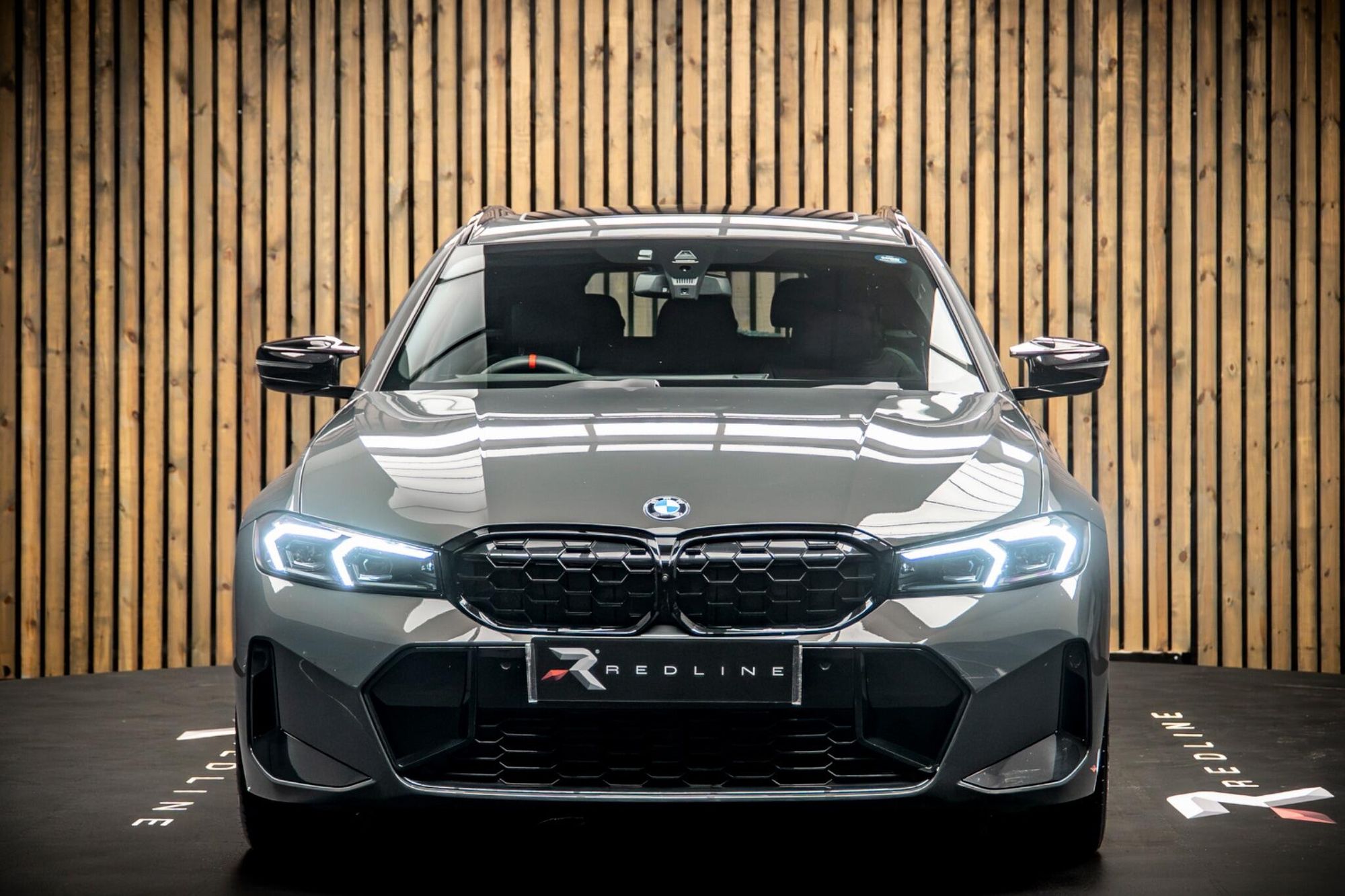 BMW 3 SERIES TOURING M340i xDrive MHT 5dr Step Auto for sale UK - Slide 5