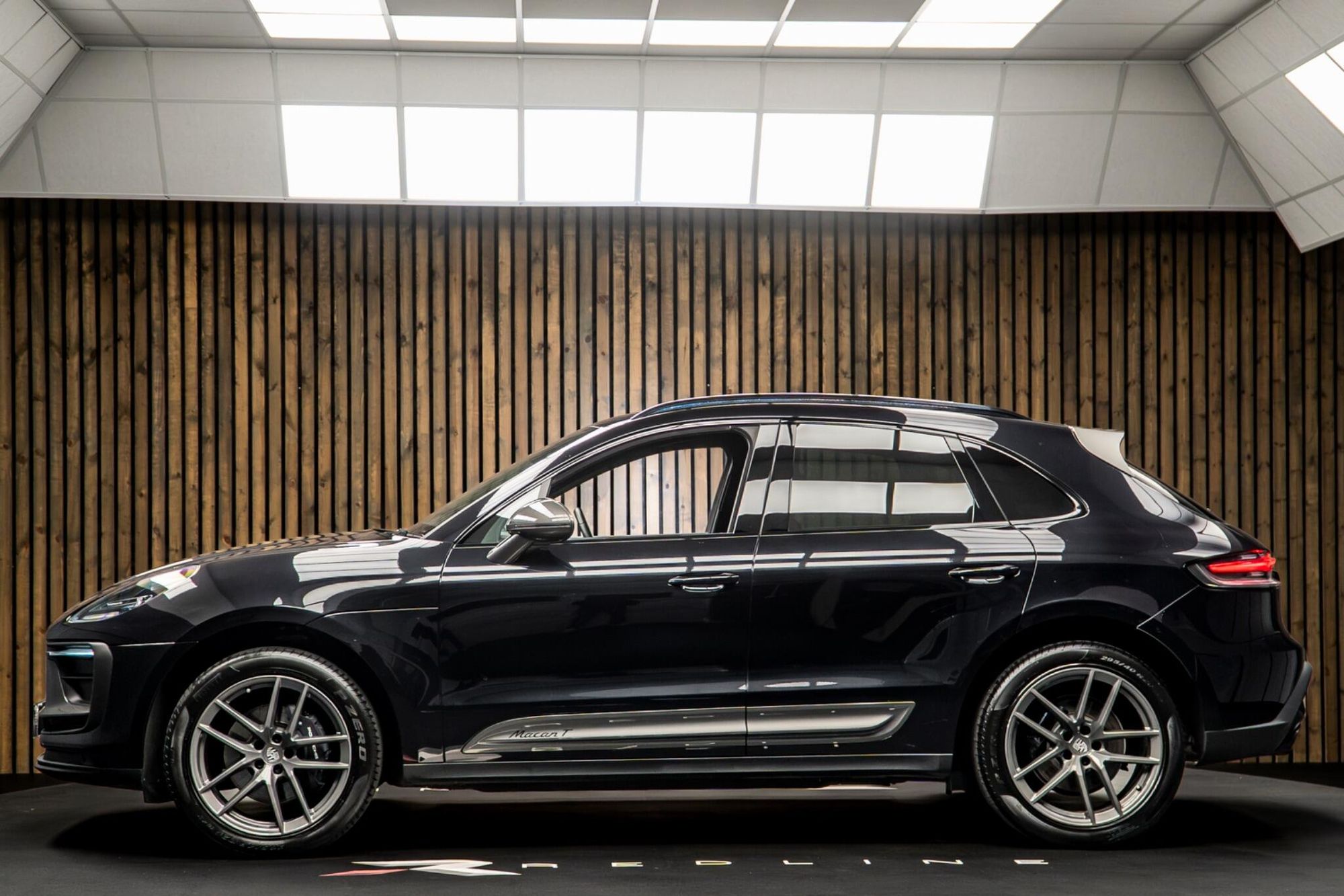 PORSCHE MACAN ESTATE T 5dr PDK for sale UK - Slide 7
