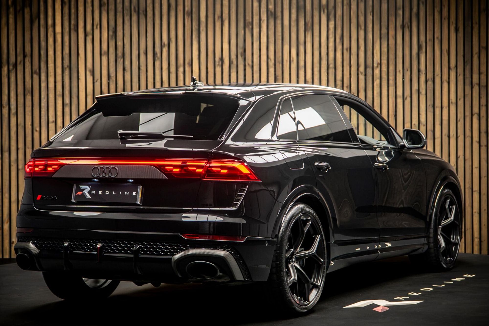 Audi RS Q8 Suv TFSI 640 Performance Carbon Vorsprung Quattro Tiptronic 5 Door Auto for sale UK - Slide 4