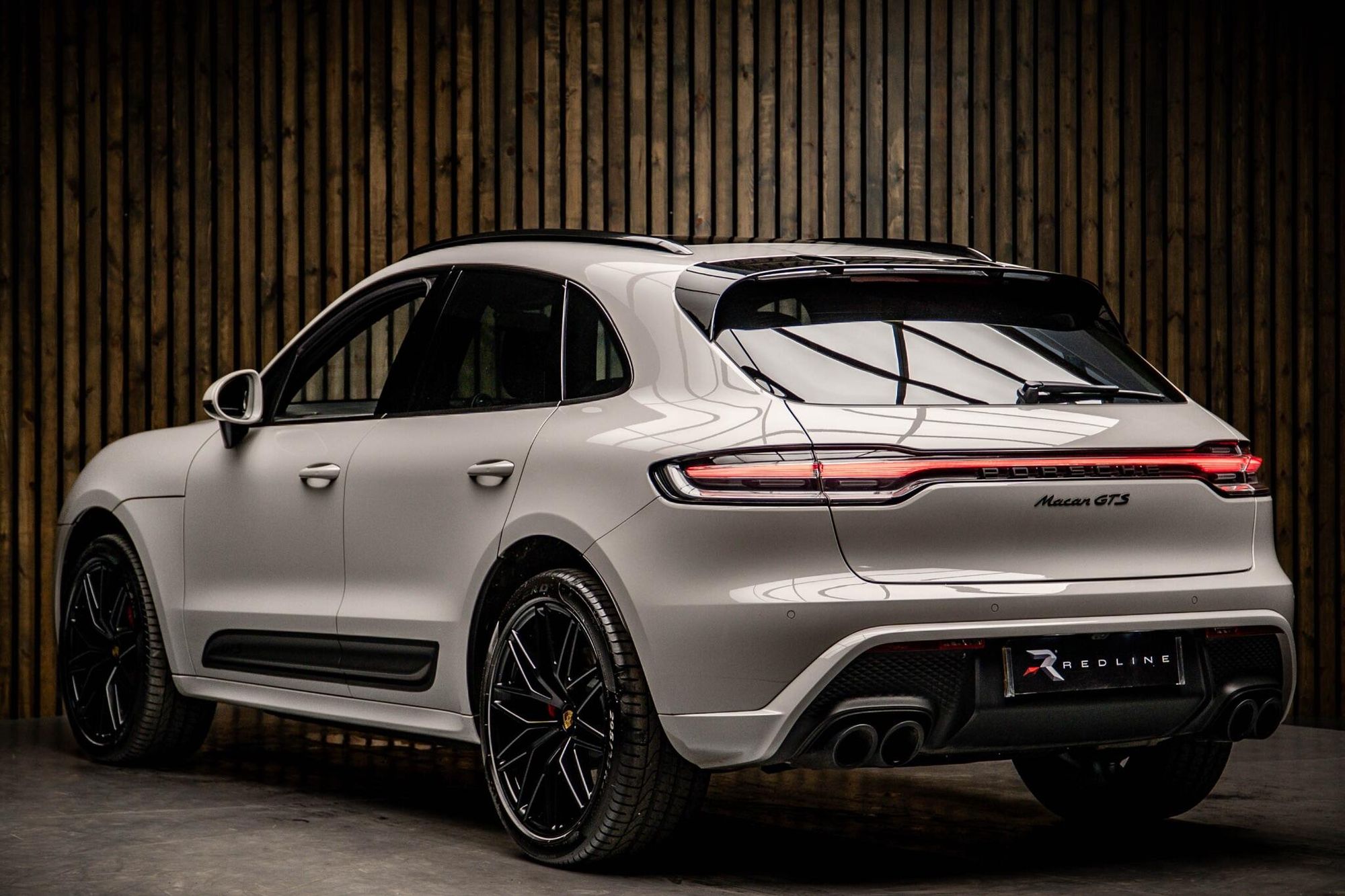 PORSCHE MACAN ESTATE GTS 5dr PDK for sale UK - Slide 3