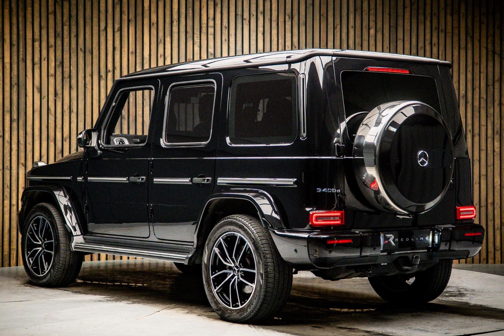 MERCEDES-BENZ G CLASS DIESEL STATION WAGON G400d AMG Line Premium Plus 5dr 9G-Tronic for sale UK - Slide 2