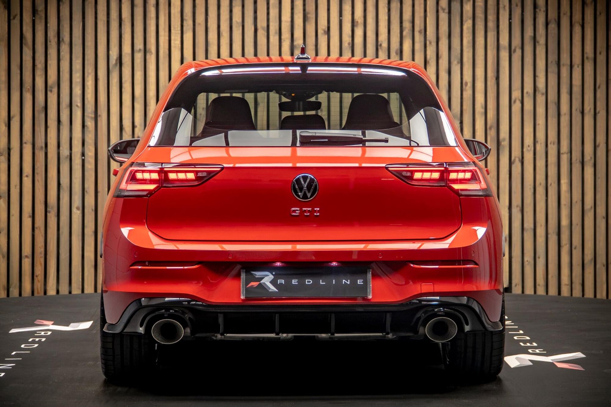 VOLKSWAGEN GOLF HATCHBACK 2.0 TSI 300 GTI Clubsport 5dr DSG for sale UK - Slide 6