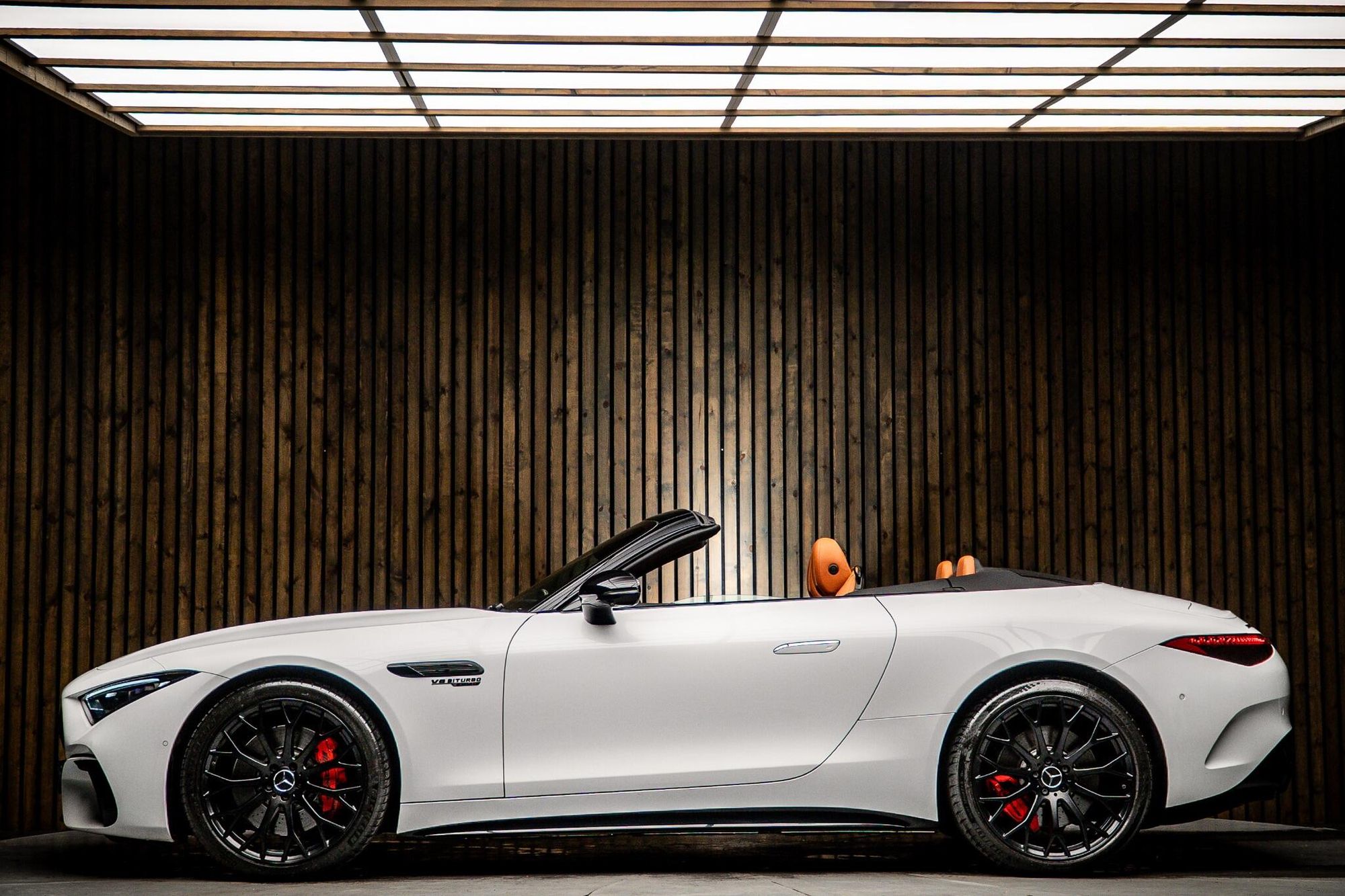 MERCEDES-BENZ SL CLASS SL AMG CONVERTIBLE SL 55 4Matic+ Premium Plus 2dr Auto for sale UK - Slide 7