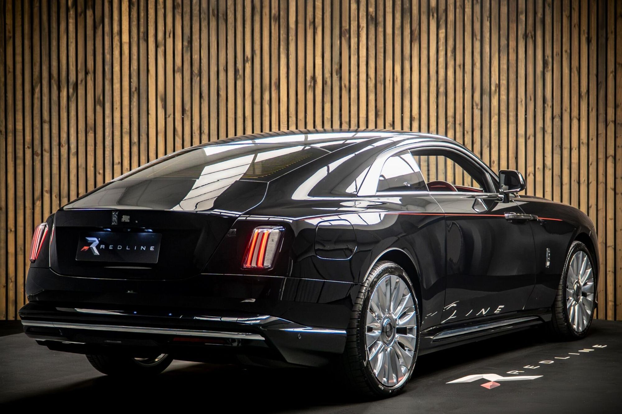 ROLLS-ROYCE SPECTRE COUPE 430kW 102kWh 2dr Auto for sale UK - Slide 3