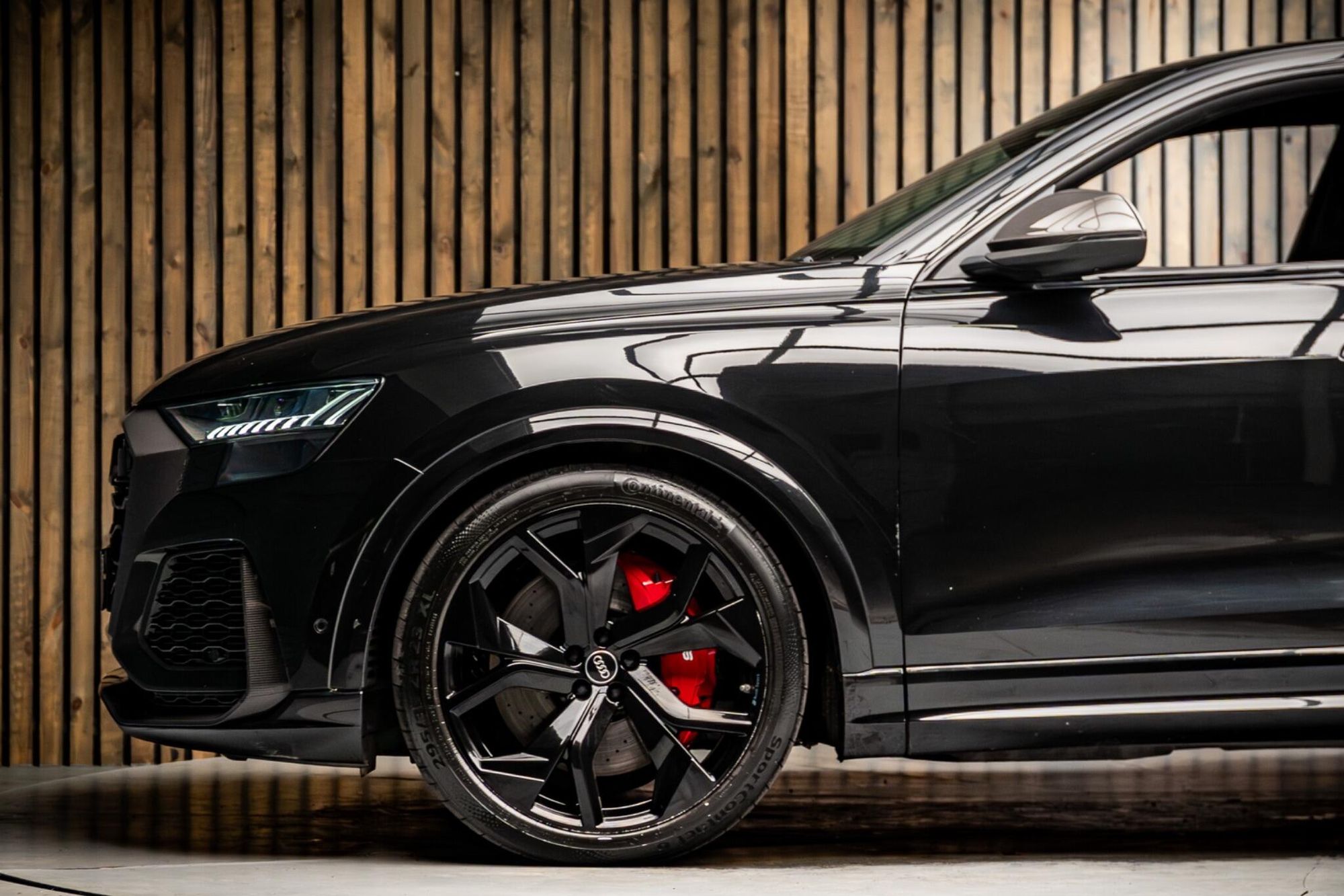AUDI RS Q8 ESTATE RS Q8 TFSI Quattro Carbon Black 5dr Tiptronic for sale UK - Slide 9