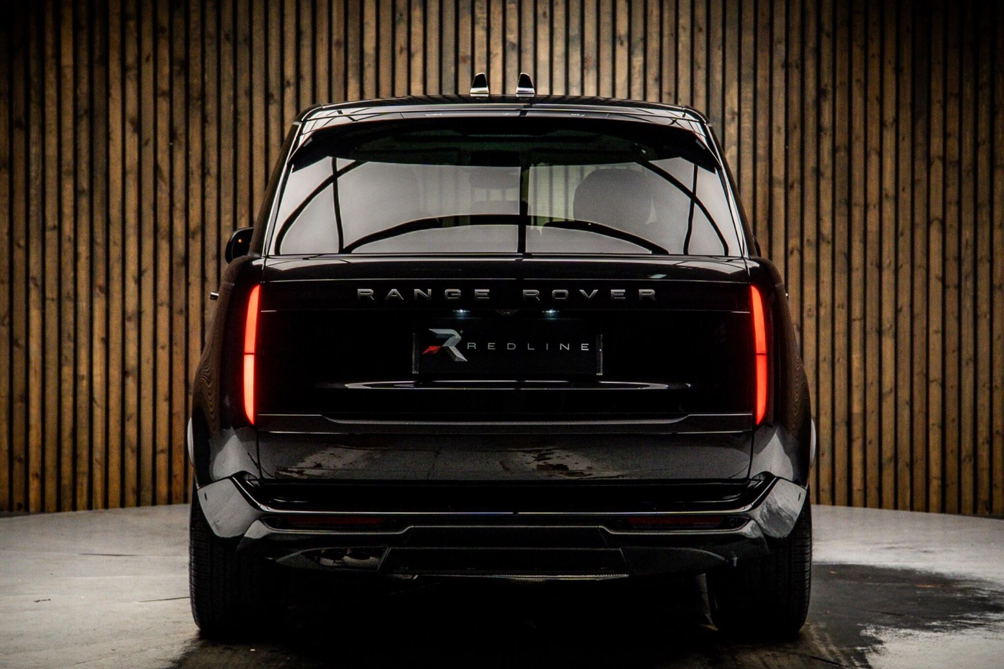 Land Rover Range Rover 3.0 D350 mHEV HSE 7Seat LWB Diesel 5 Door Auto for sale UK - Slide 6