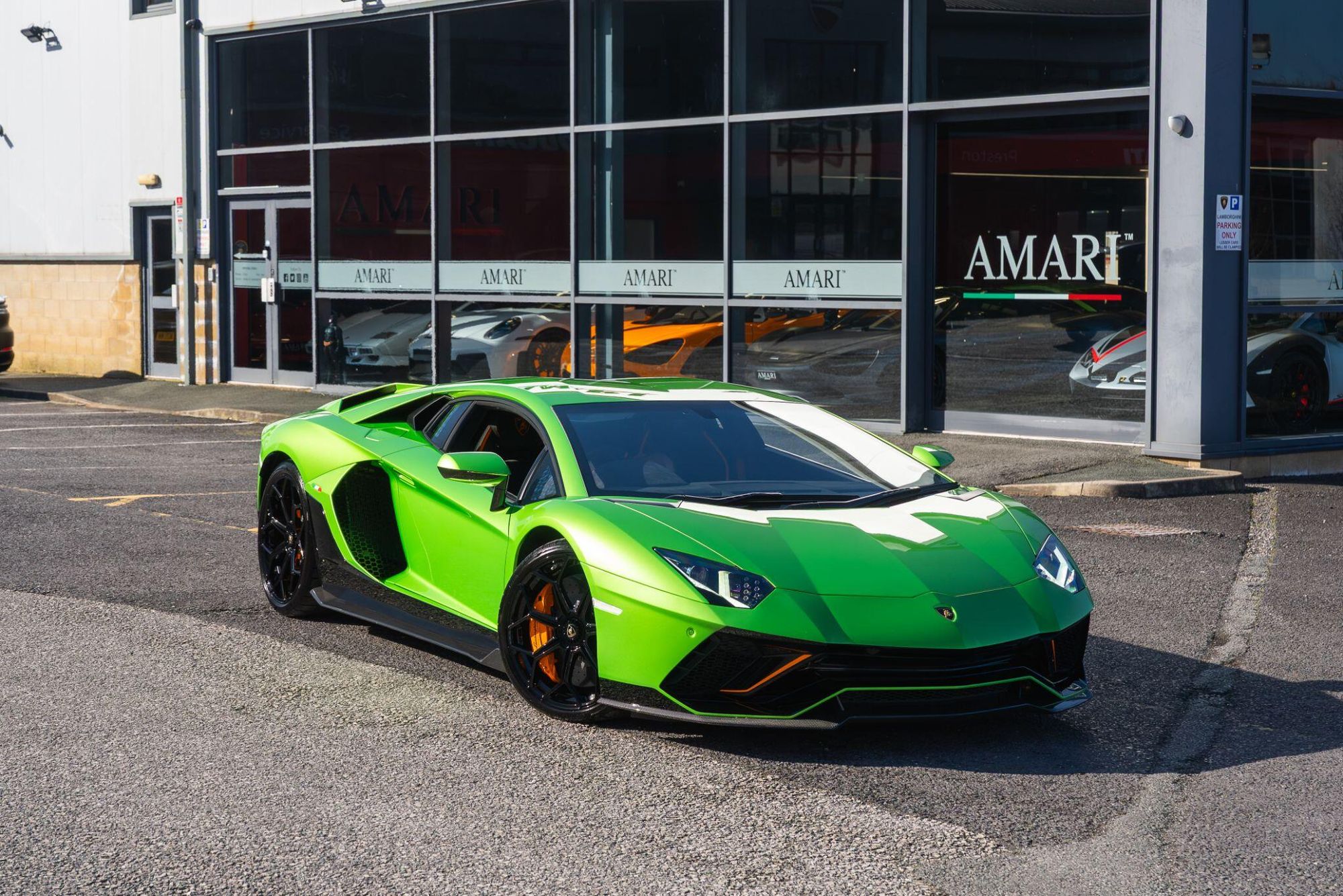 LAMBORGHINI AVENTADOR COUPE LP 780-4 Ultimae 2dr ISR for sale UK - Slide 8