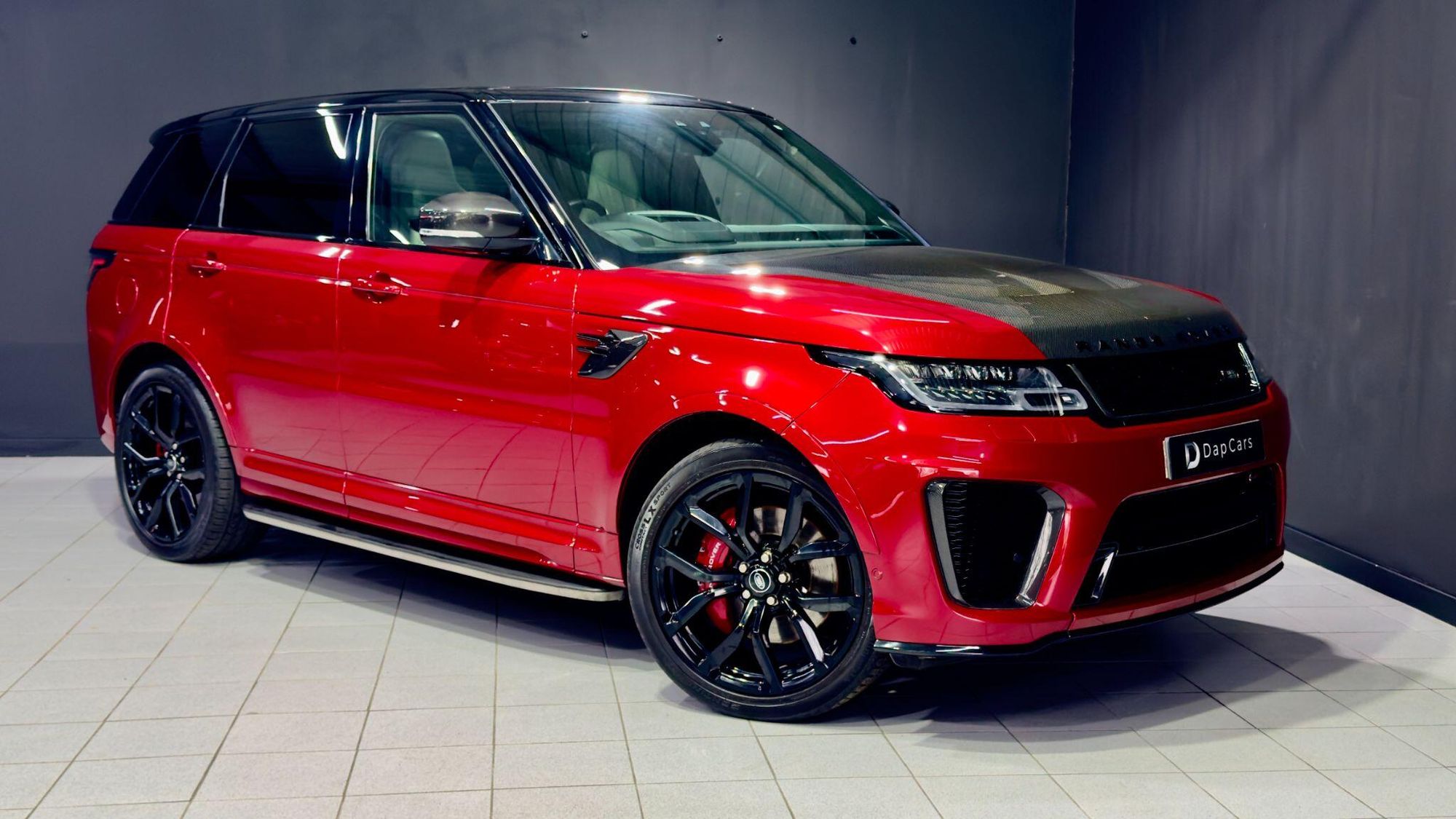 LAND ROVER RANGE ROVER SPORT ESTATE 5.0 P575 S/C SVR Carbon Edition 5dr Auto for sale UK - Slide 5