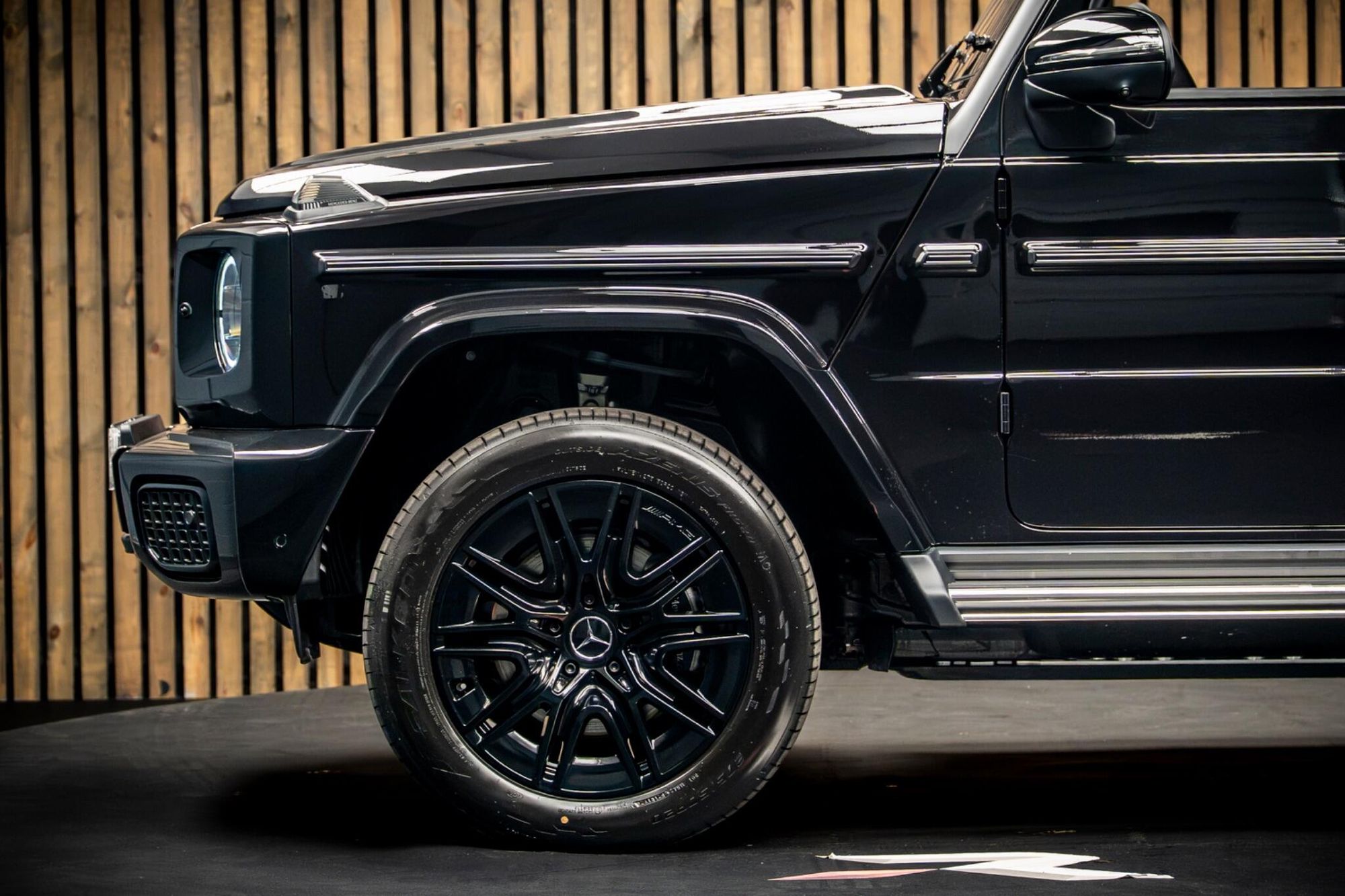 MERCEDES-BENZ G CLASS ELECTRIC STATION WAGON G 580 432kW EQ Tech AMG Line Prem+ 116kWh 5dr Auto for sale UK - Slide 9