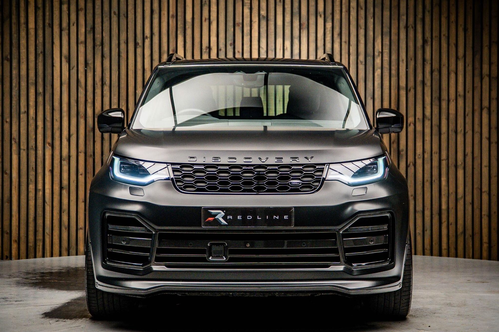 LAND ROVER DISCOVERY DIESEL SW 3.0 D350 Dynamic HSE 5dr Auto for sale UK - Slide 5