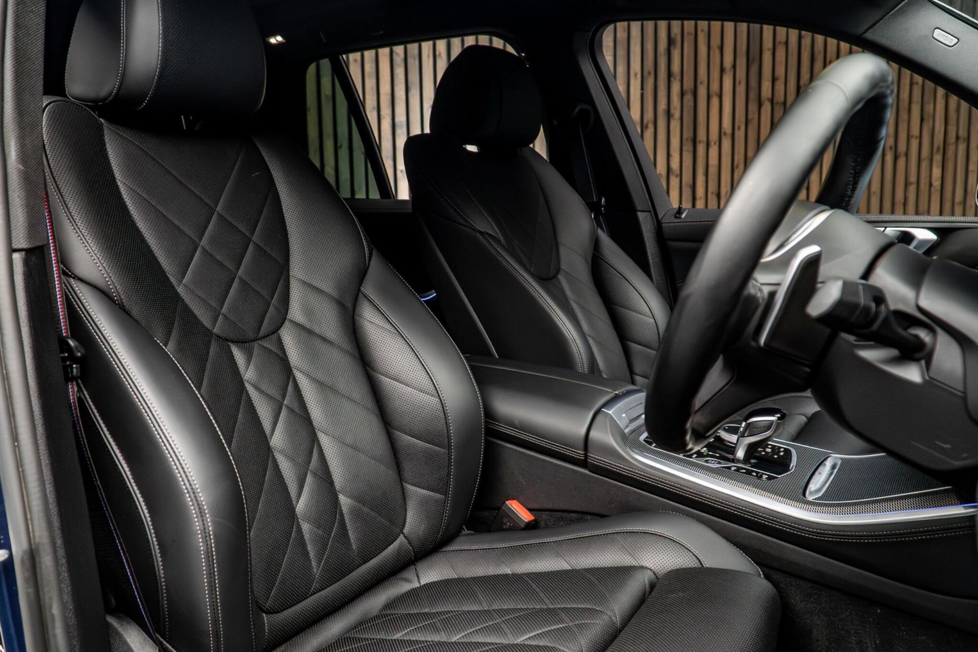 BMW X5 ESTATE xDrive M50i 5dr Auto for sale UK - Slide 2