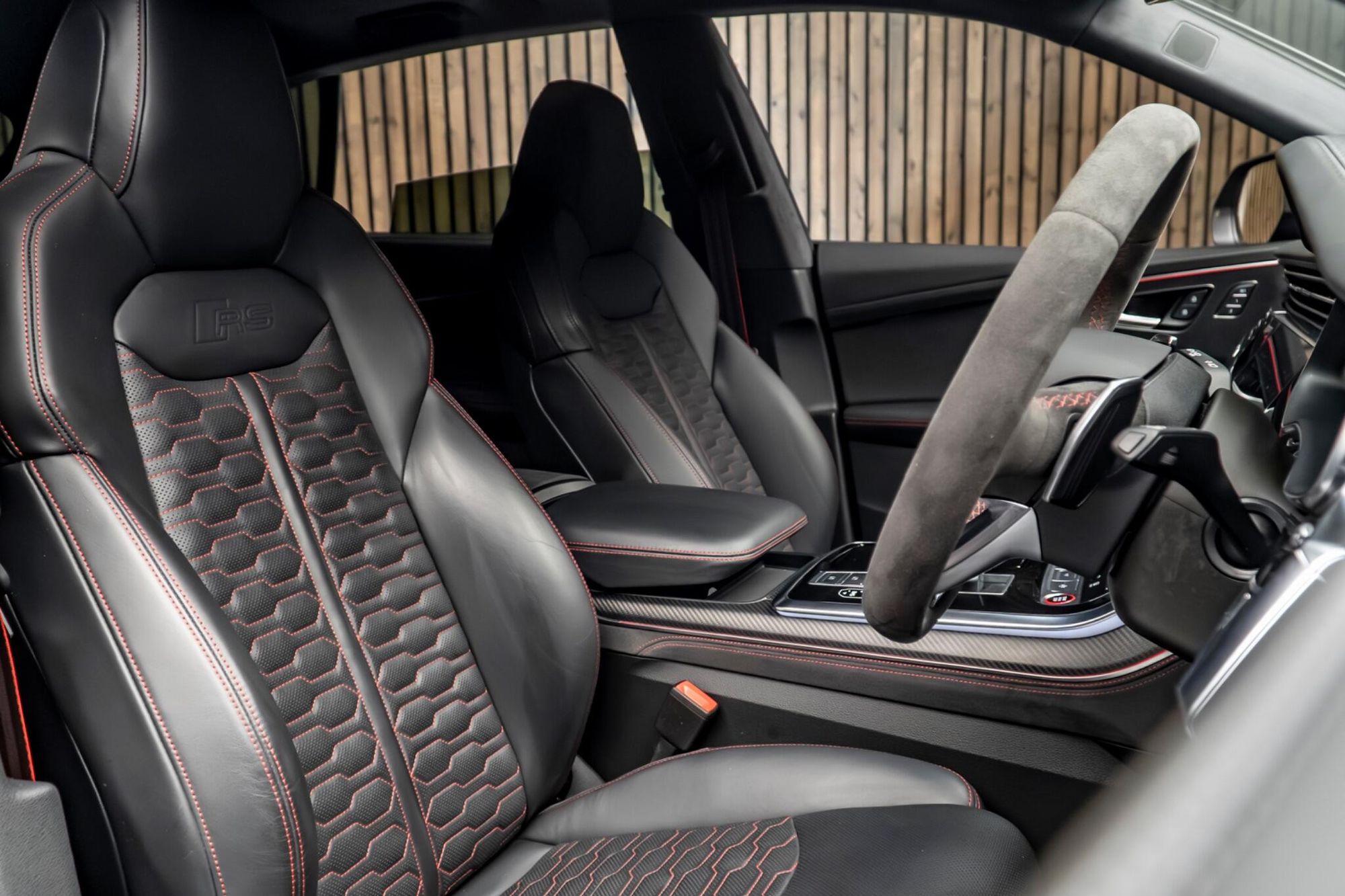 AUDI Q8 ESTATE SQ8 TFSI Quattro Vorsprung 5dr Tiptronic for sale UK - Slide 2