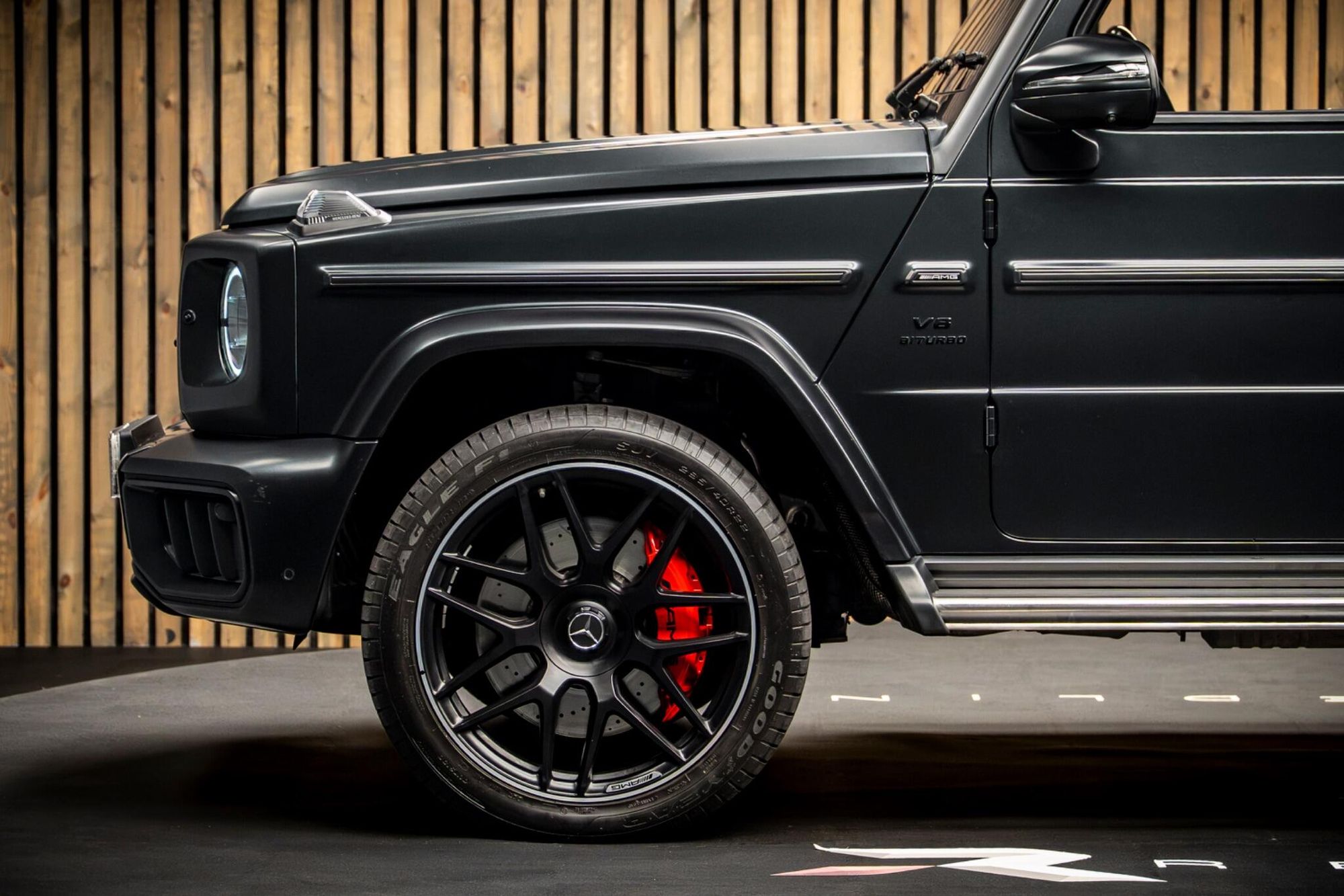 MERCEDES-BENZ G CLASS AMG STATION WAGON SPECIAL EDITIONS G63 Magno Edition 5dr 9G-Tronic for sale UK - Slide 10