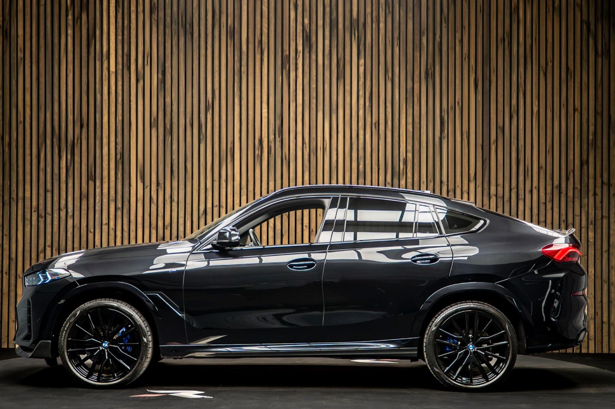 BMW X6 DIESEL ESTATE xDrive40d MHT M Sport 5dr Step Auto for sale UK - Slide 7