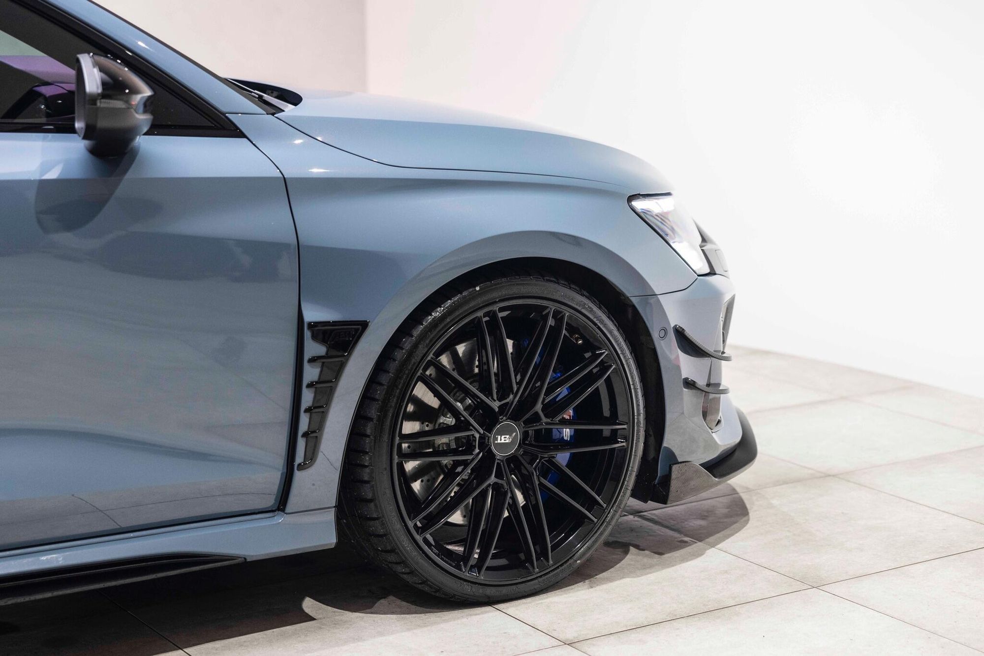 AUDI RS3 RS 3 SALOON RS 3 TFSI Quattro Vorsprung 4dr S Tronic for sale UK - Slide 4