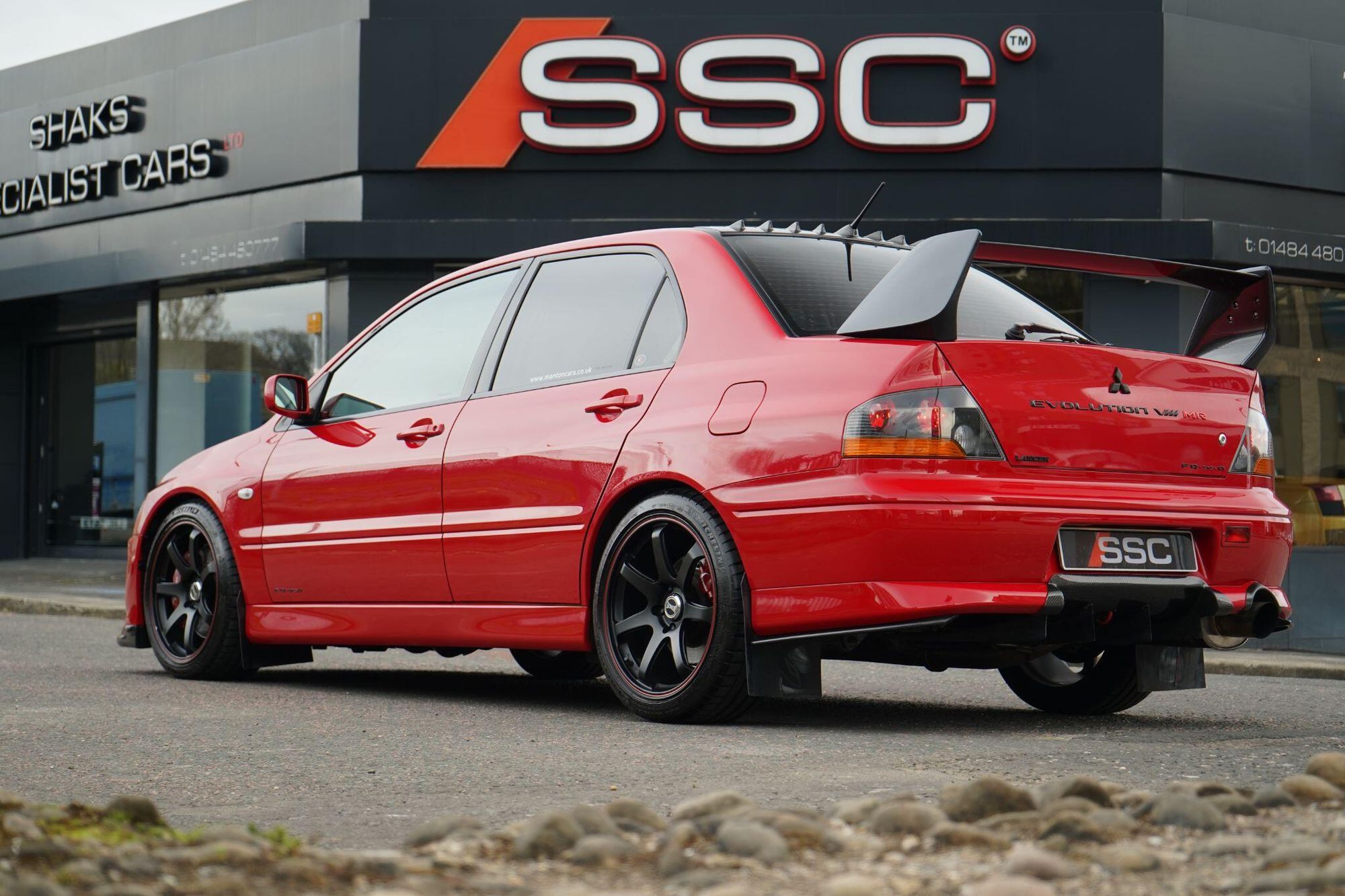 MITSUBISHI LANCER EVOLUTION VIII SALOON 2.0 MR FQ-320 4dr for sale UK - Slide 2