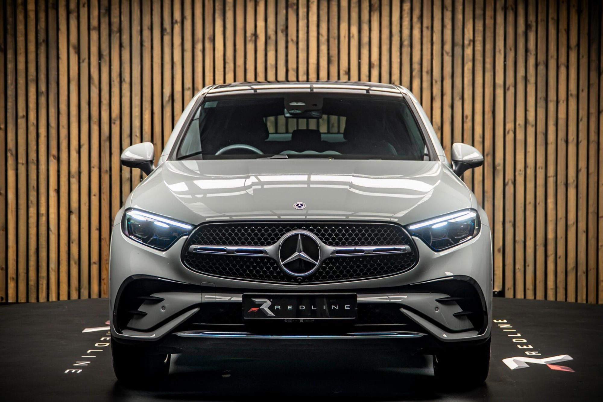 MERCEDES-BENZ GLC ESTATE GLC 300 4Matic AMG Line Premium Plus 5dr 9G-Tronic for sale UK - Slide 5