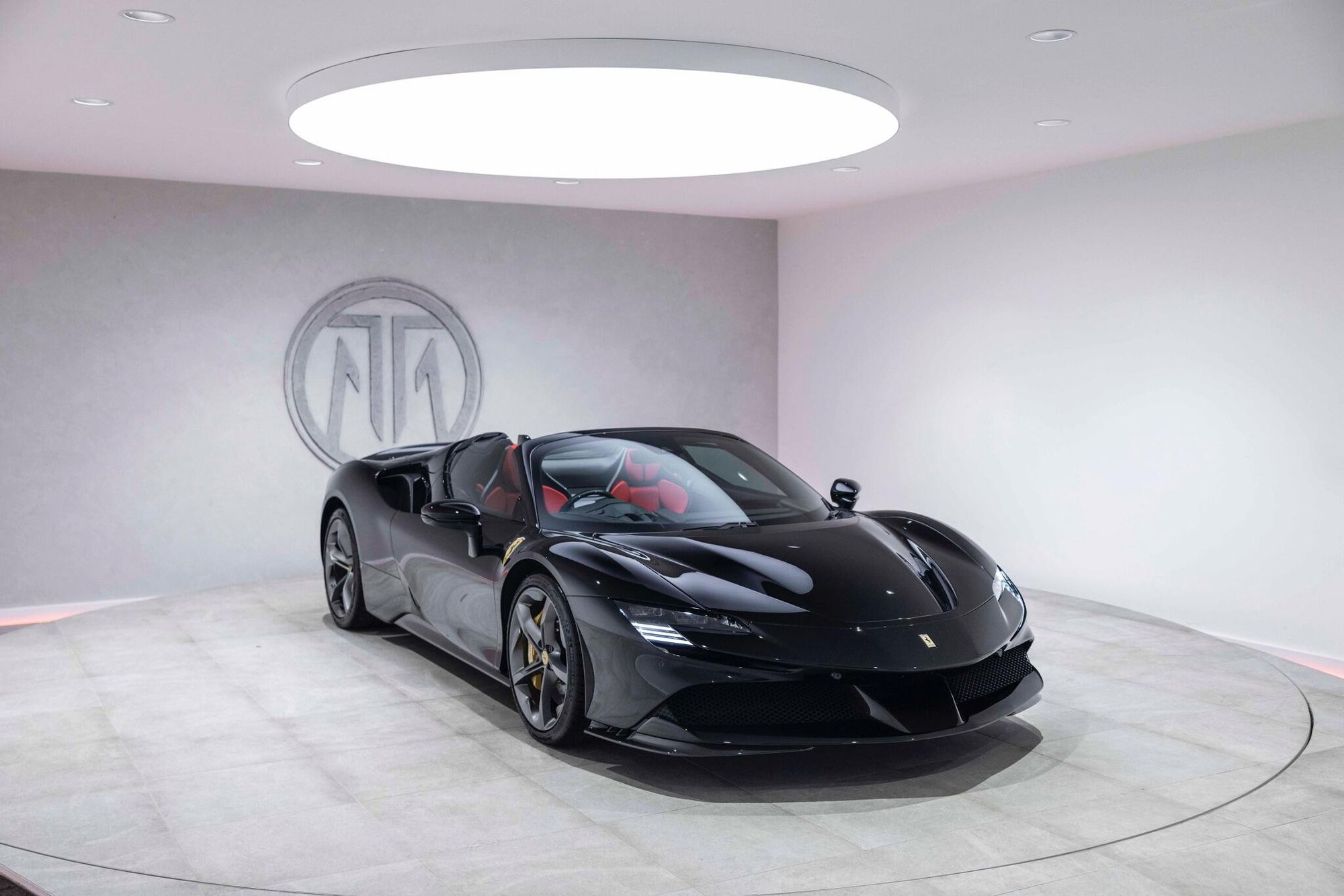 FERRARI SF90 SPIDER 2dr Auto for sale UK - Slide 5