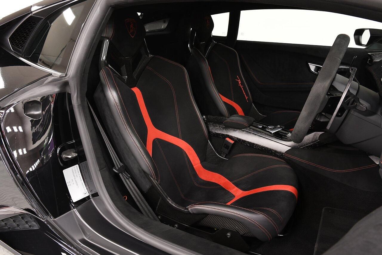 LAMBORGHINI HURACAN COUPE LP 640-4 Performante 2dr LDF for sale UK - Slide 7