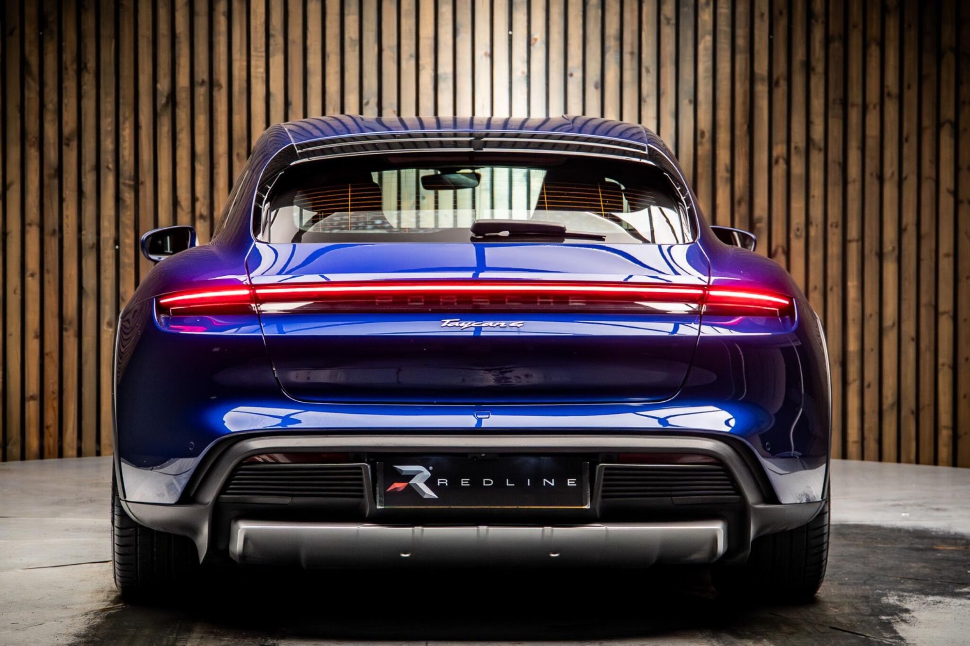 PORSCHE TAYCAN CROSS TURISMO 420kW 4S 93kWh 5dr Auto for sale UK - Slide 6