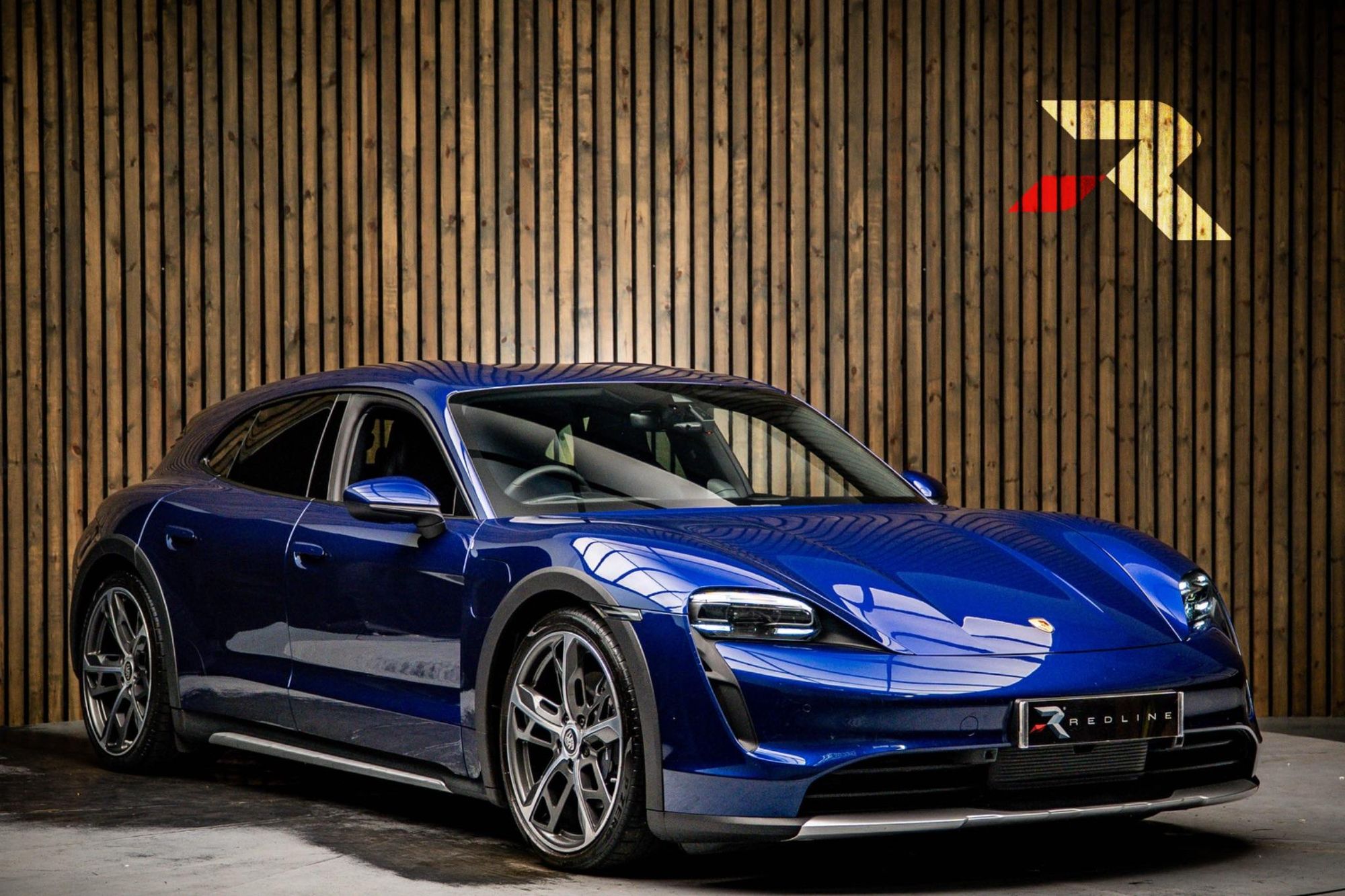 PORSCHE TAYCAN CROSS TURISMO 350kW 4 93kWh 5dr Auto