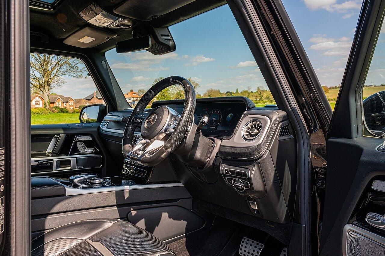 MERCEDES-BENZ G CLASS AMG STATION WAGON G63 5dr 9G-Tronic for sale UK - Slide 8