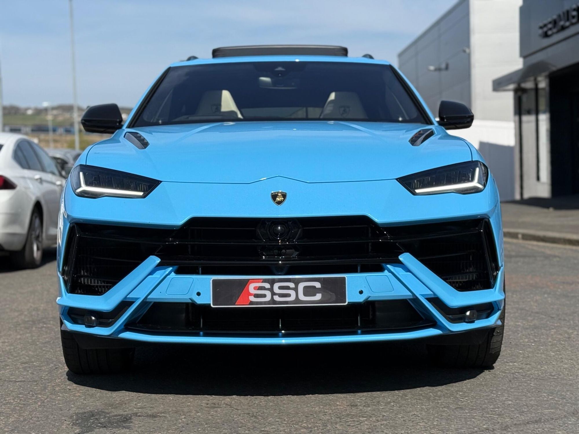 LAMBORGHINI URUS ESTATE 4.0T FSI V8 S 5dr Auto for sale UK - Slide 6