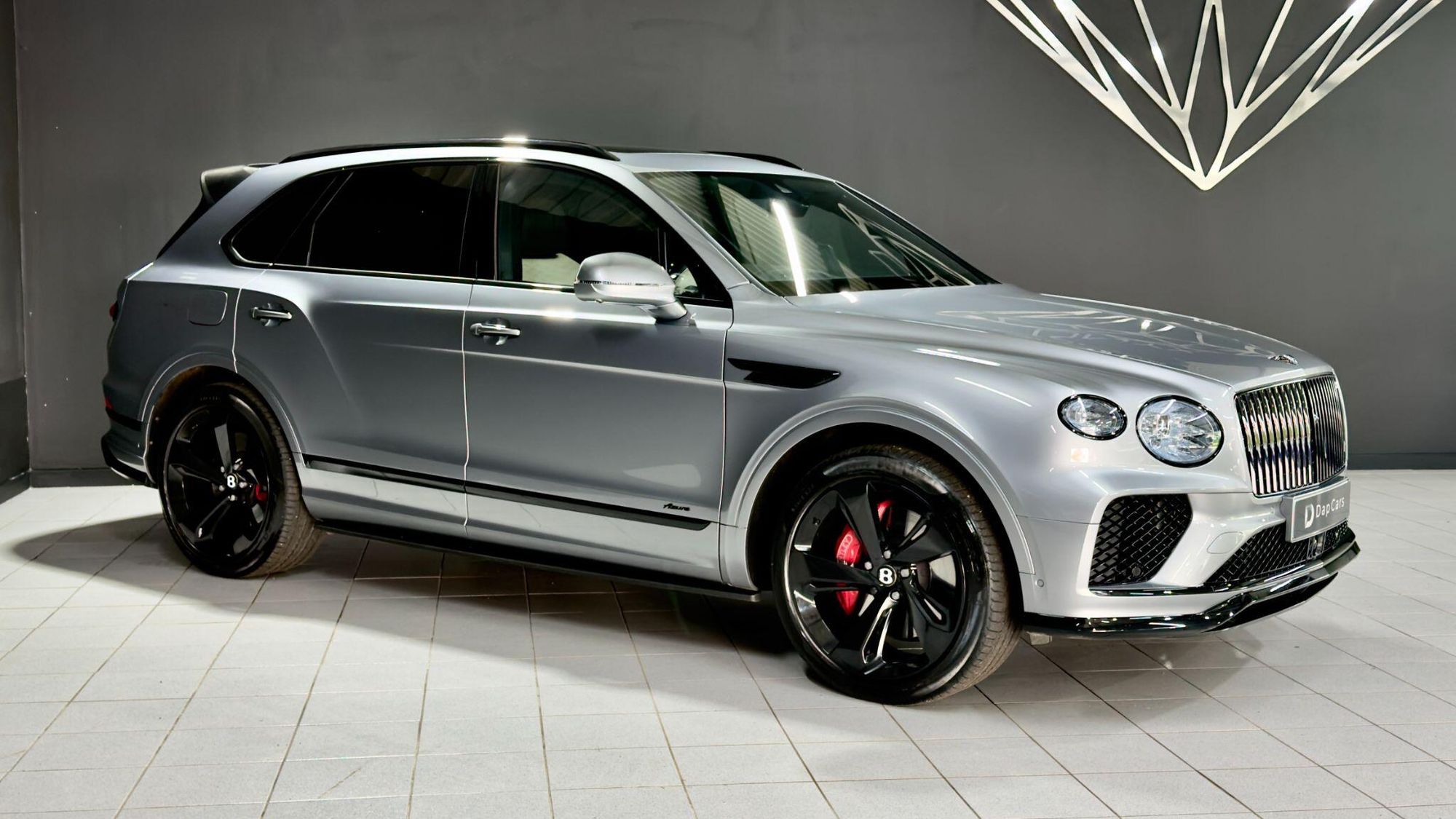 BENTLEY BENTAYGA ESTATE 4.0 V8 Azure 5dr Auto for sale UK - Slide 7