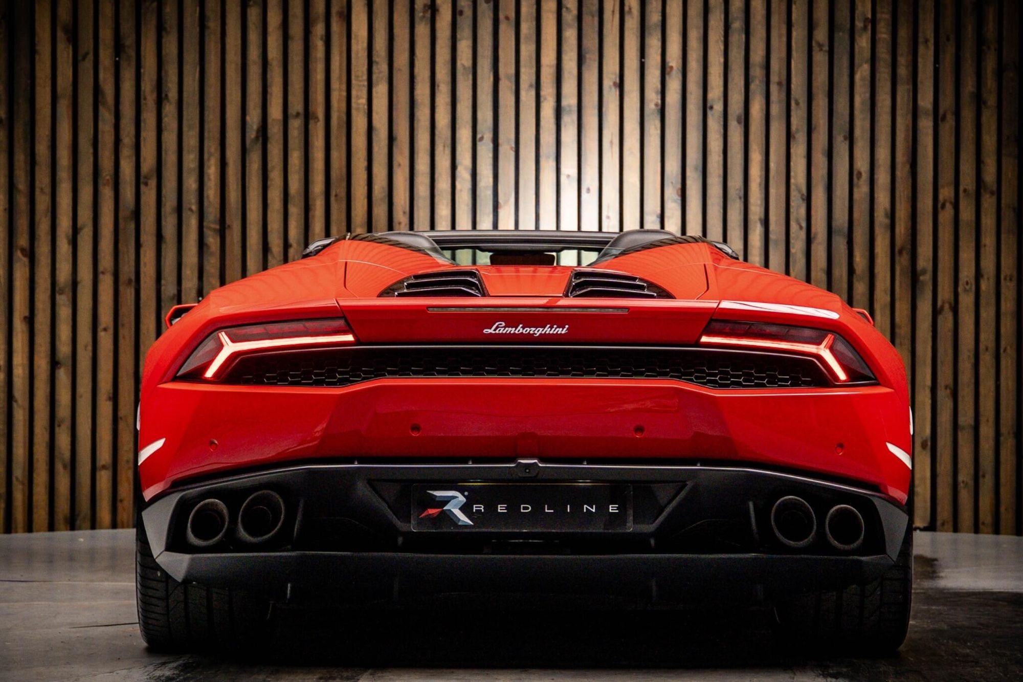 LAMBORGHINI HURACAN SPYDER LP 610-4 2dr LDF for sale UK - Slide 6