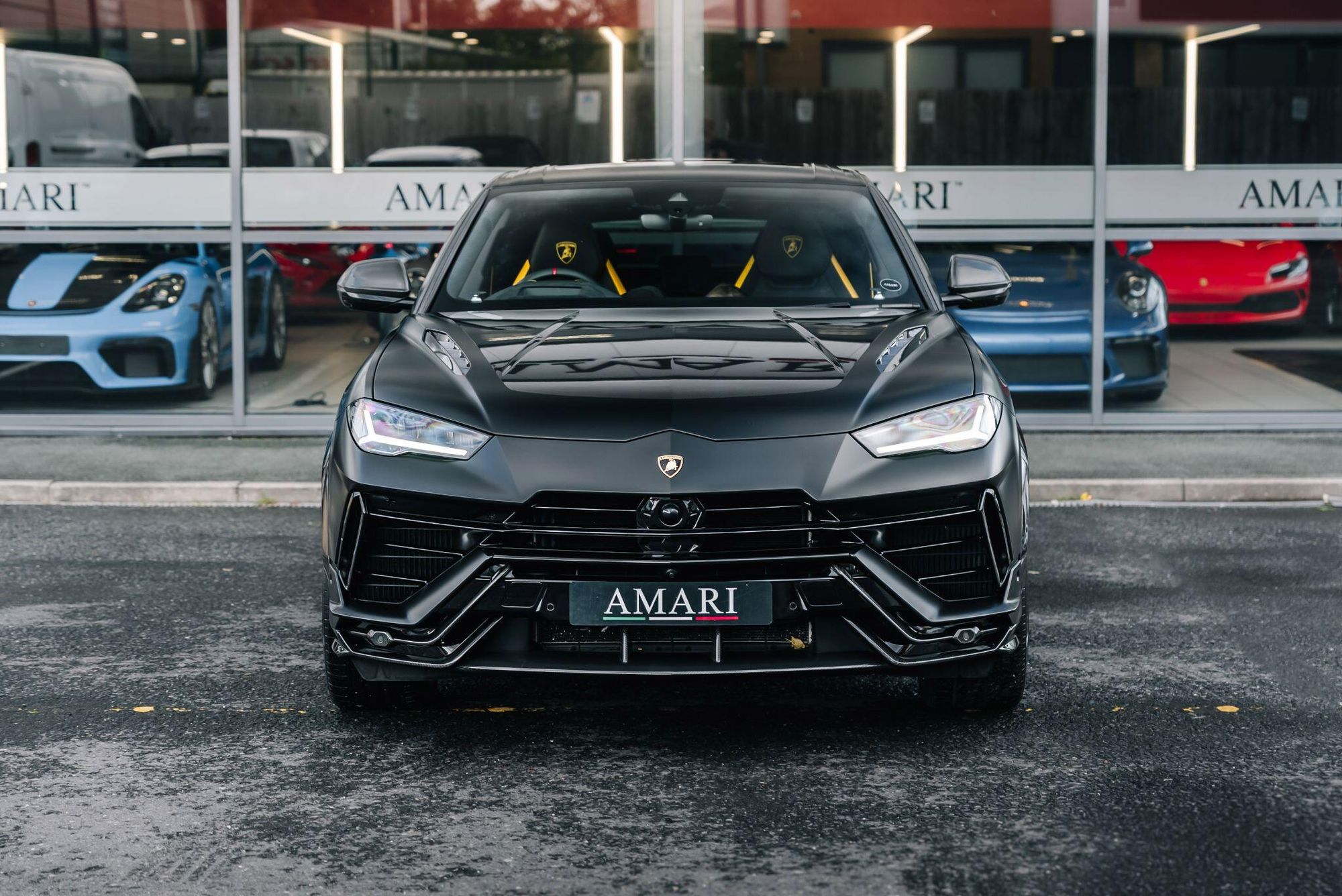 LAMBORGHINI URUS ESTATE 4.0T FSI V8 Performante 5dr Auto for sale UK - Slide 5
